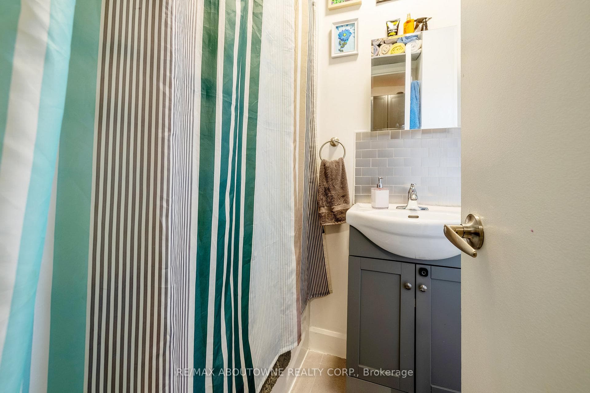 Back main floor bathroom