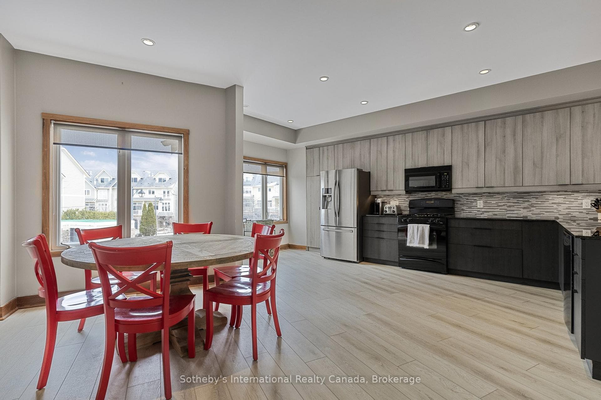 104 Farm Gate Road Unit 25 photo 18