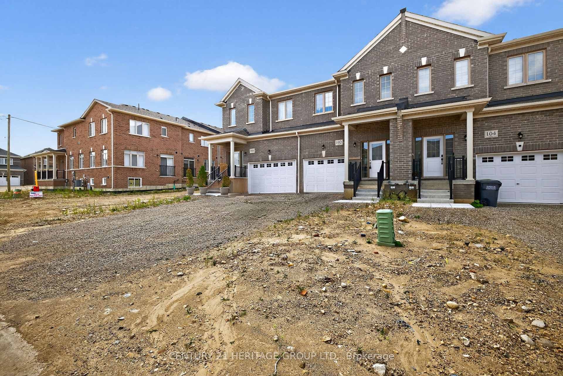 102 Stocks Avenue photo 2