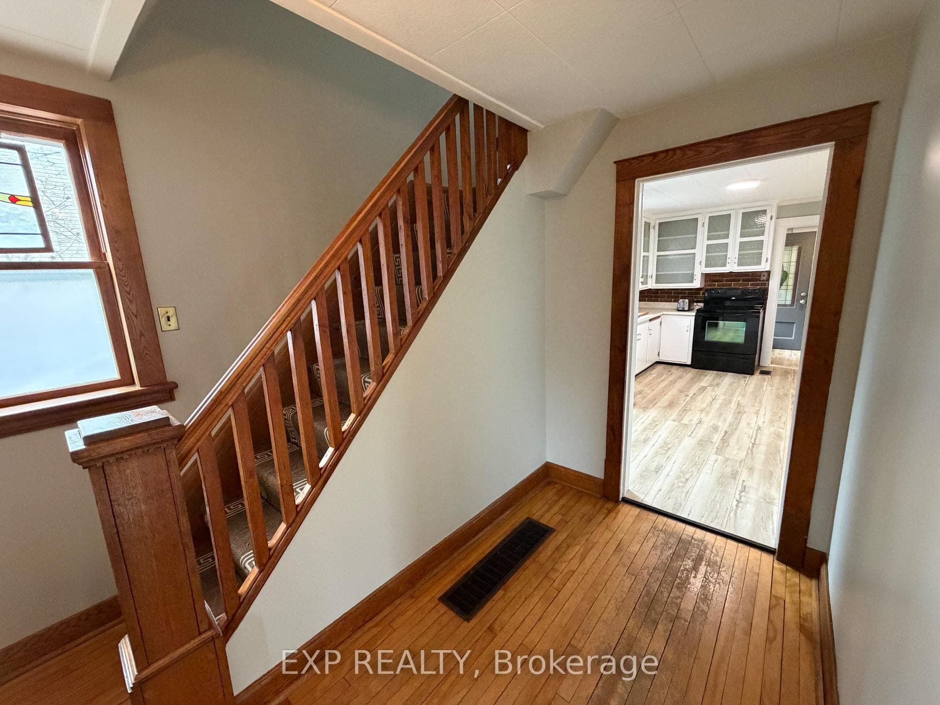 6145 Abbott Street photo 4