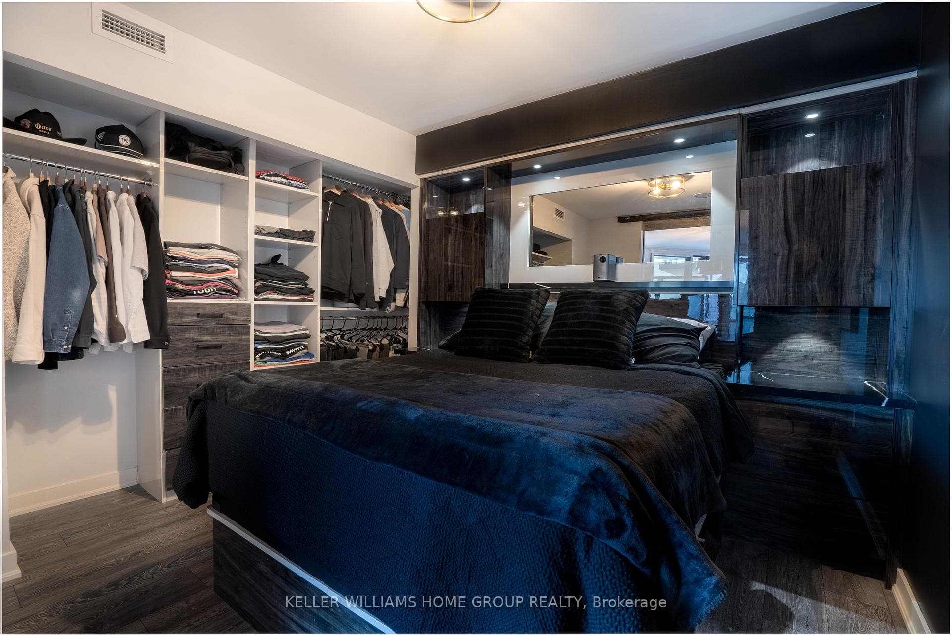 775 King Street Unit 430W photo 17