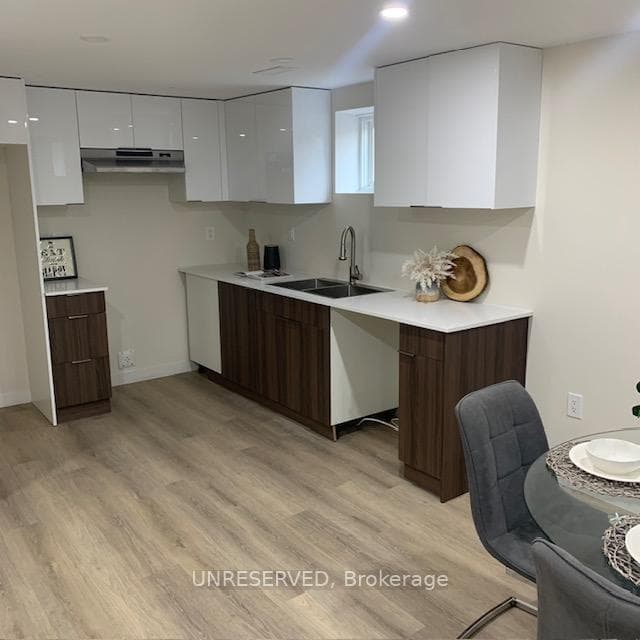 23 Sunfield Road photo 29