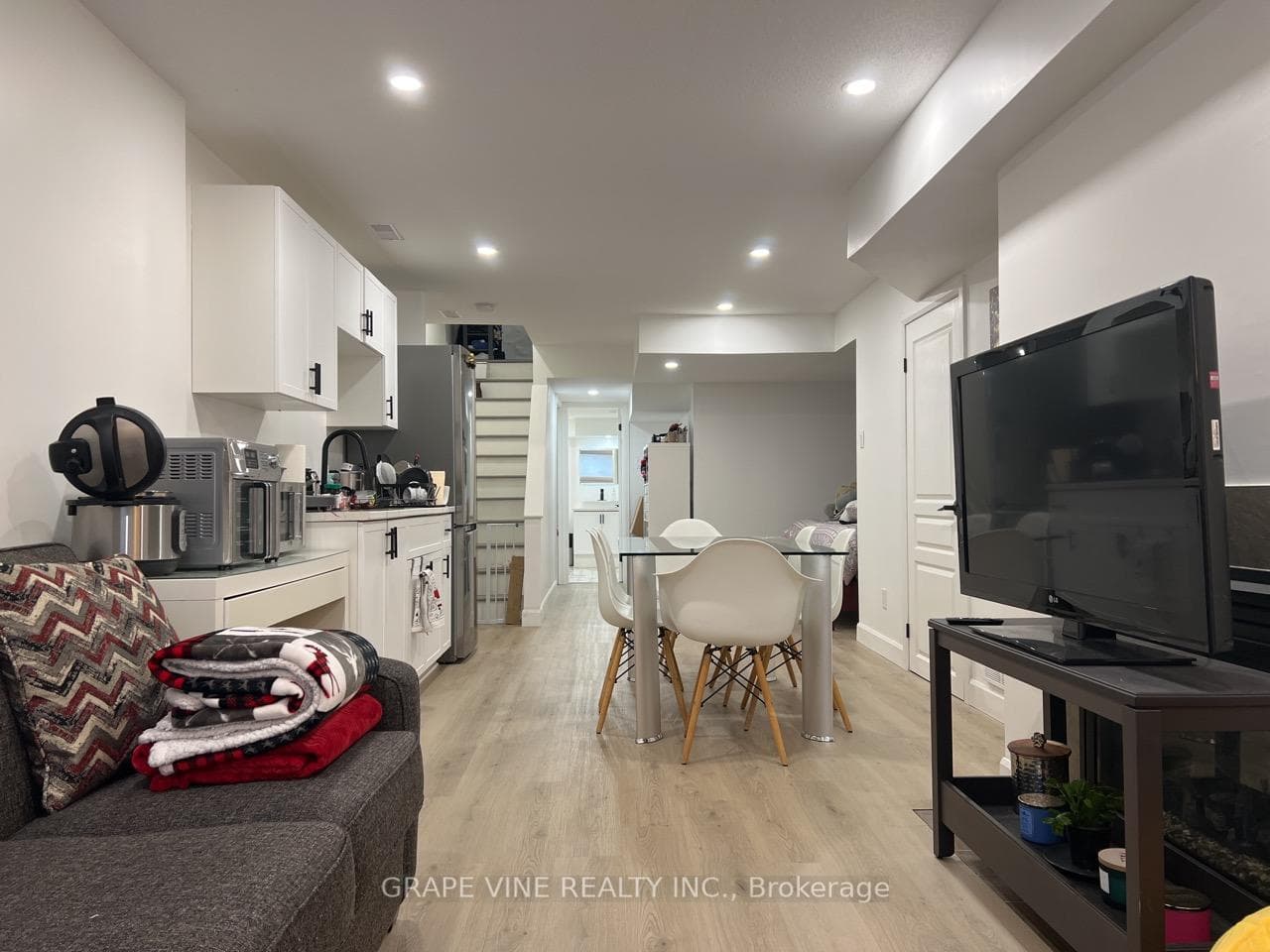 2209 Angelica Avenue photo 24