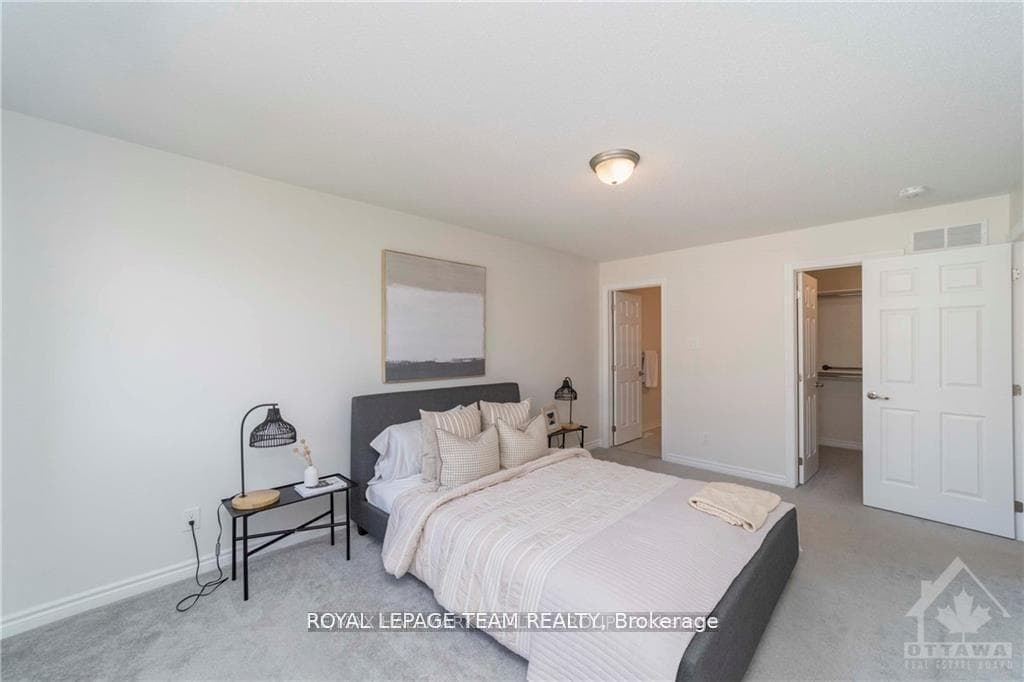 629 Monardia Way photo 17