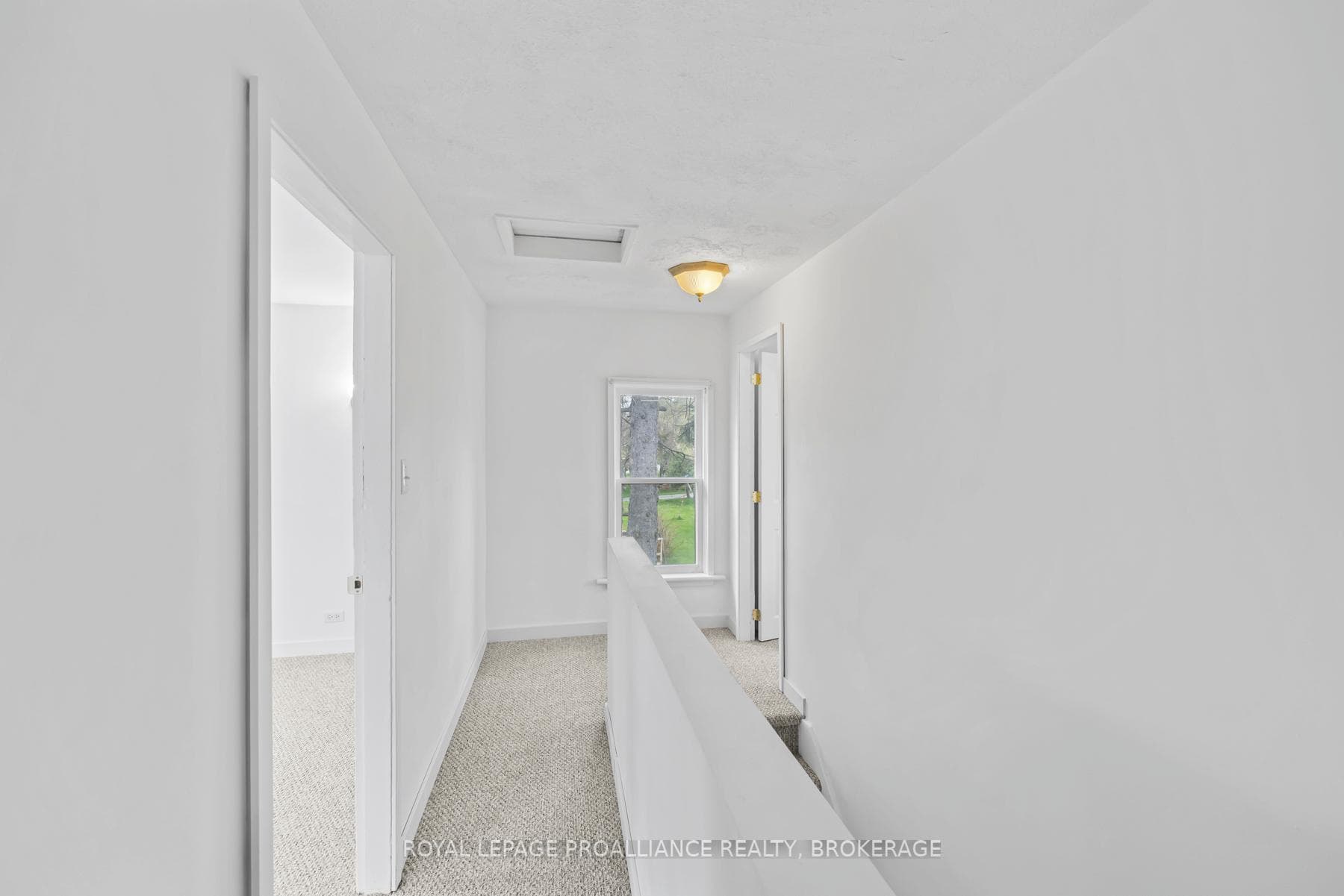 1179 Godfrey Road photo 19