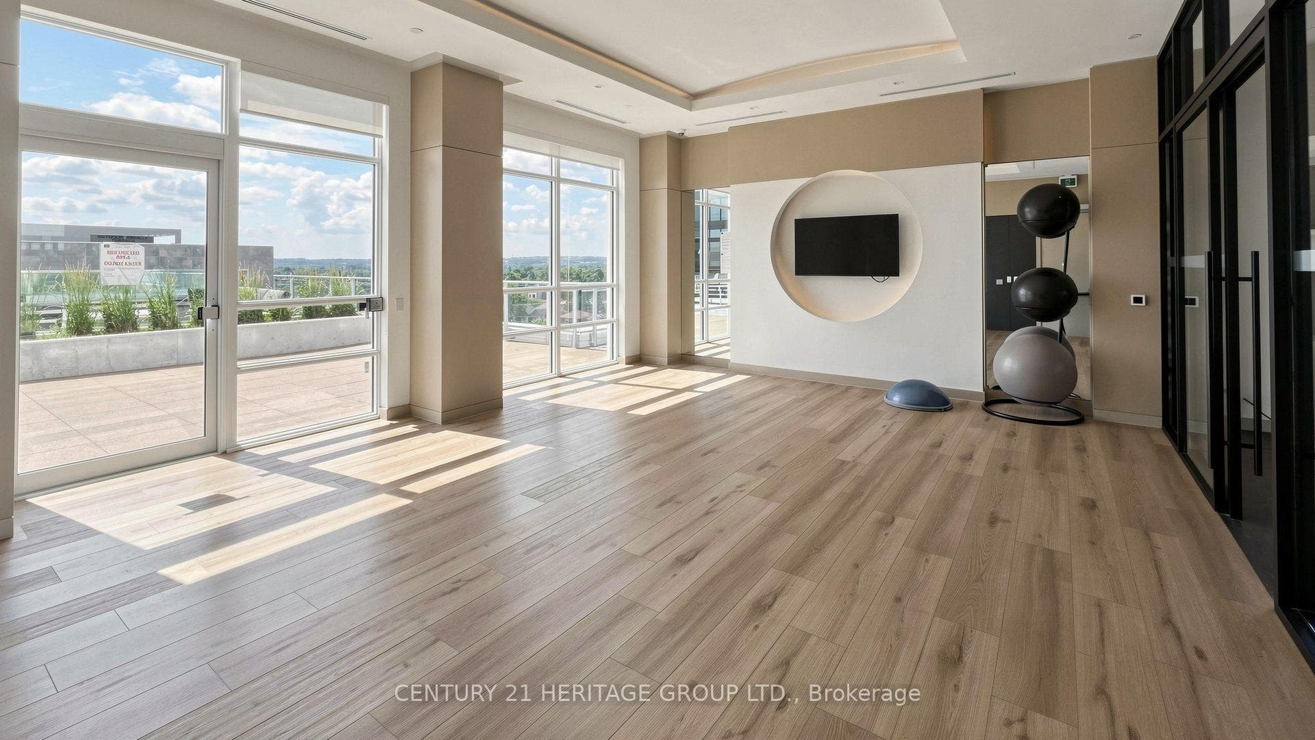 8888 Yonge Street Unit 622 photo 39