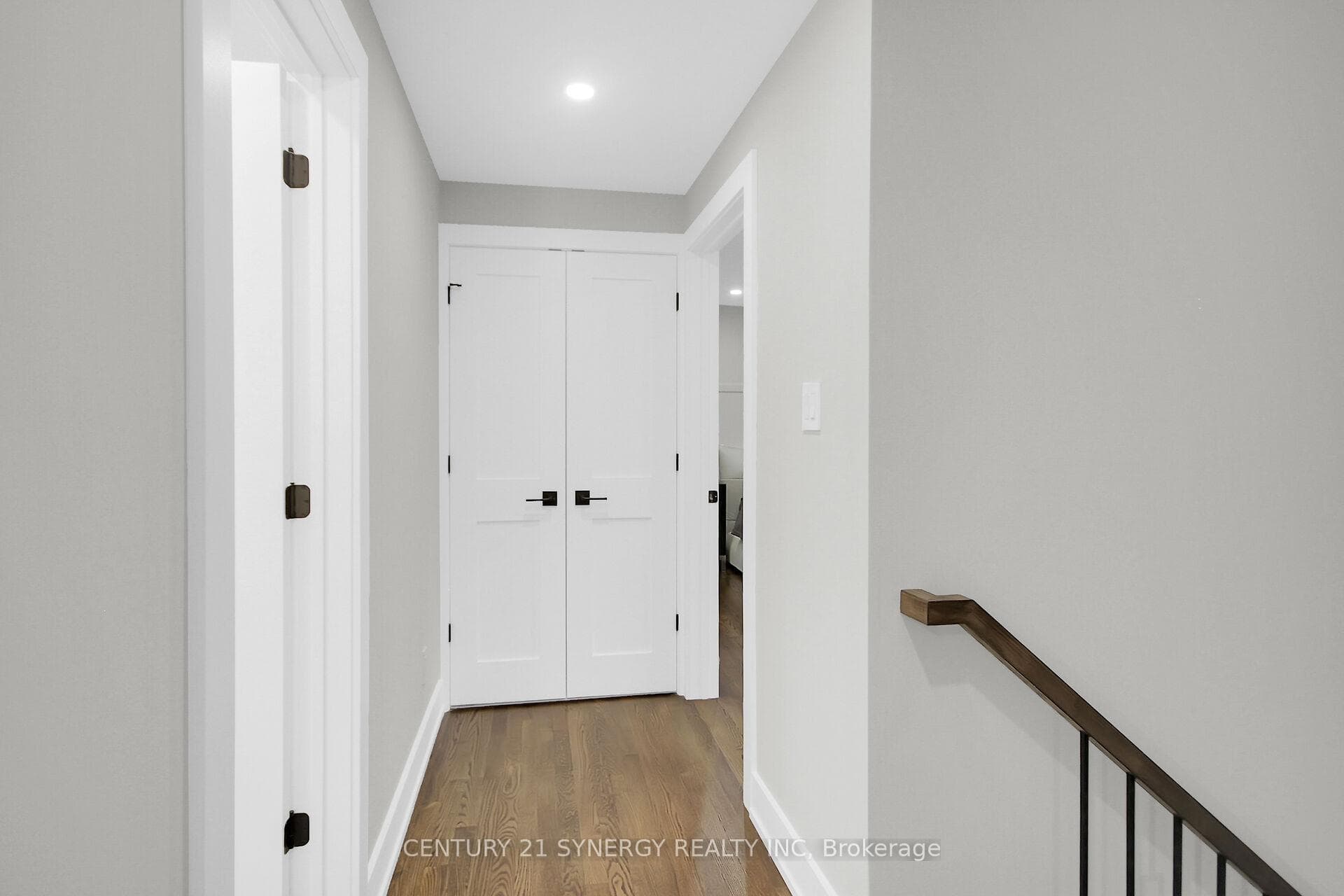 26 Seymour Avenue photo 26