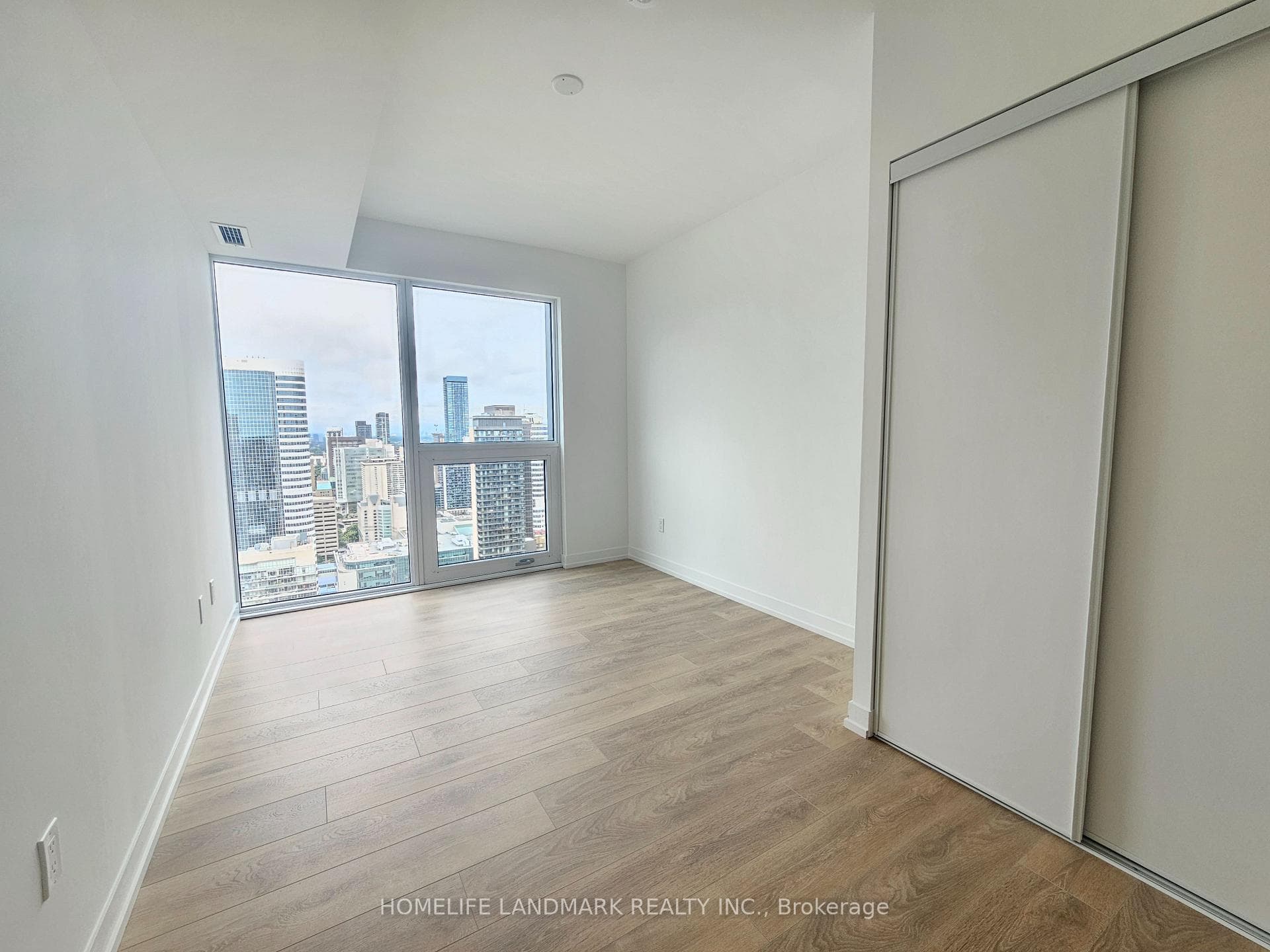 82 Dalhousie Street Unit LPH07 photo 14