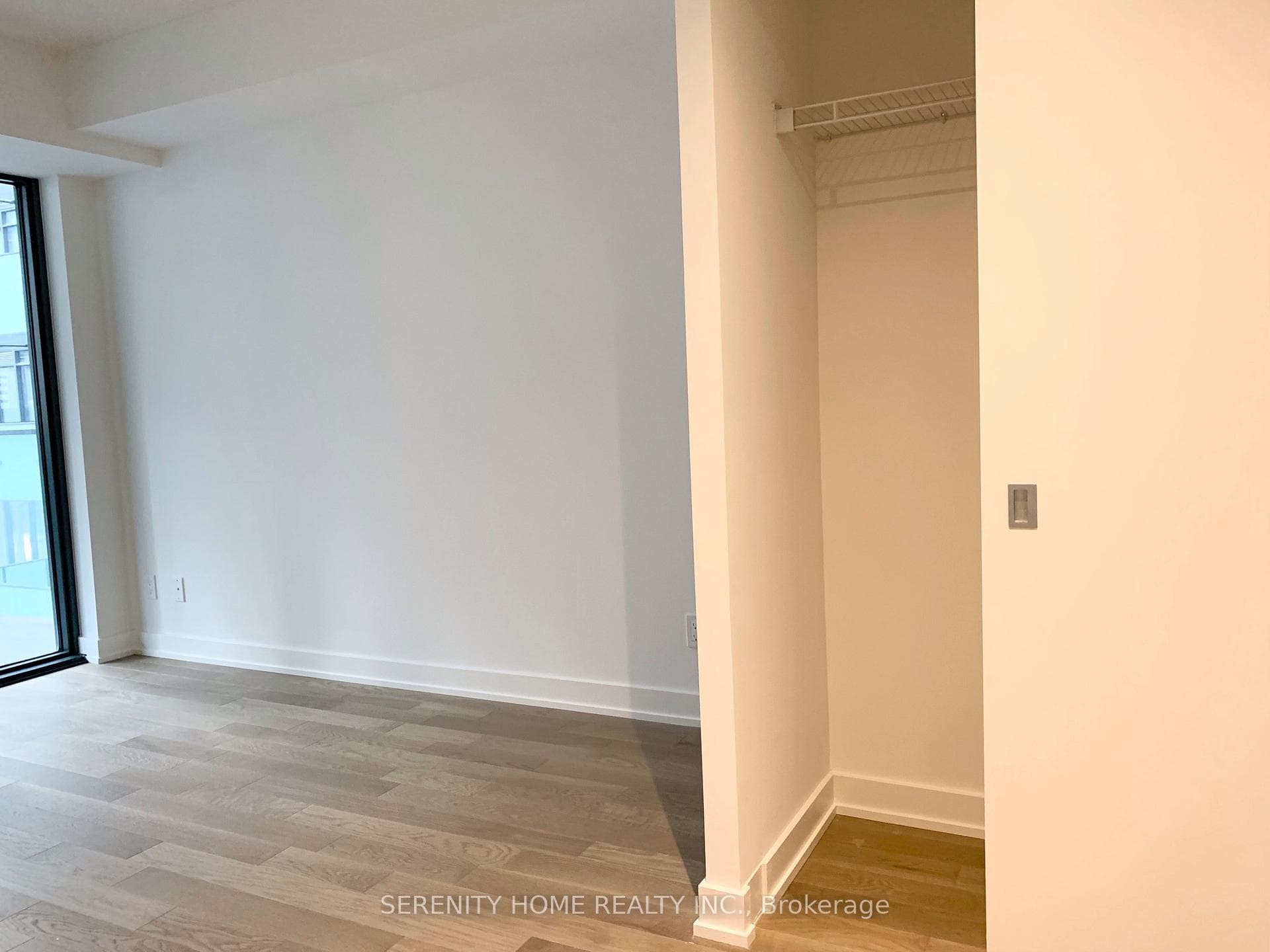 25 Richmond Street Unit 1306 photo 13