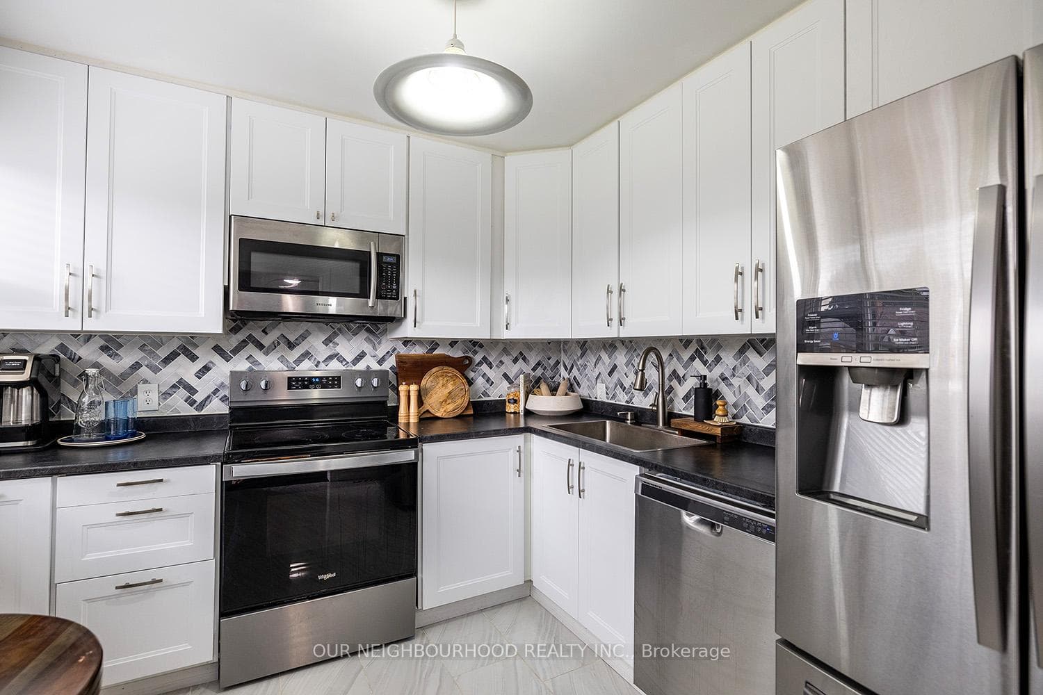 301 Wilson Road photo 5