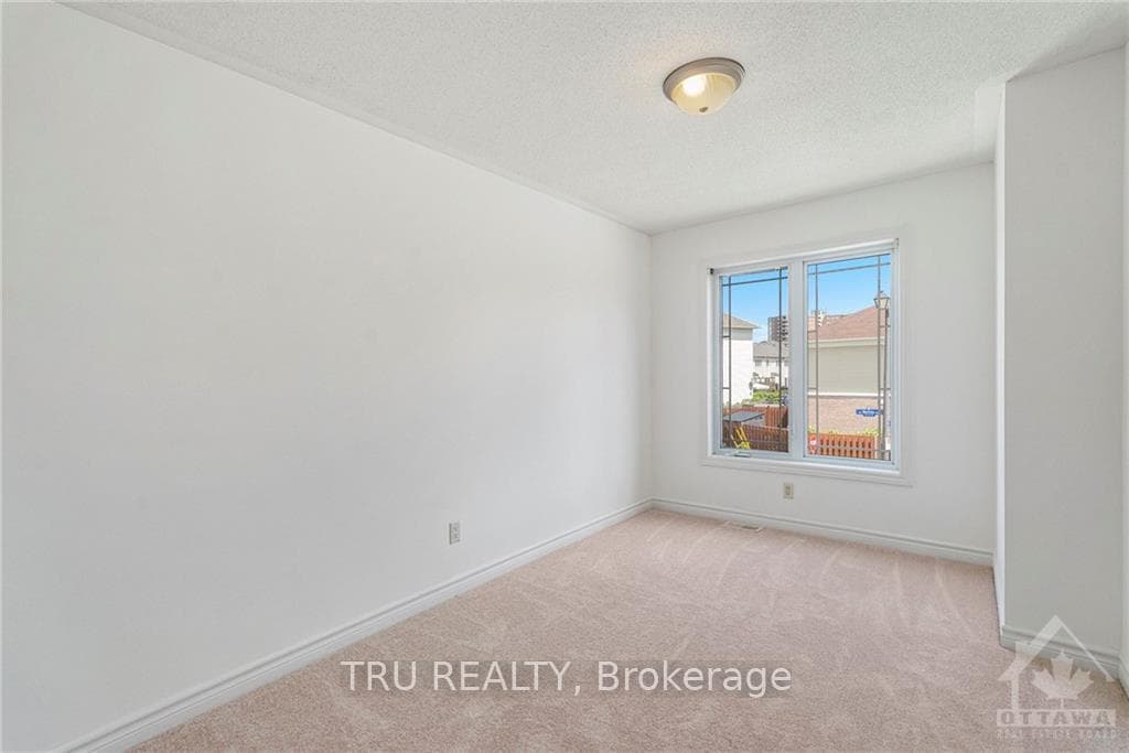 100 MARRISSA Avenue photo 12