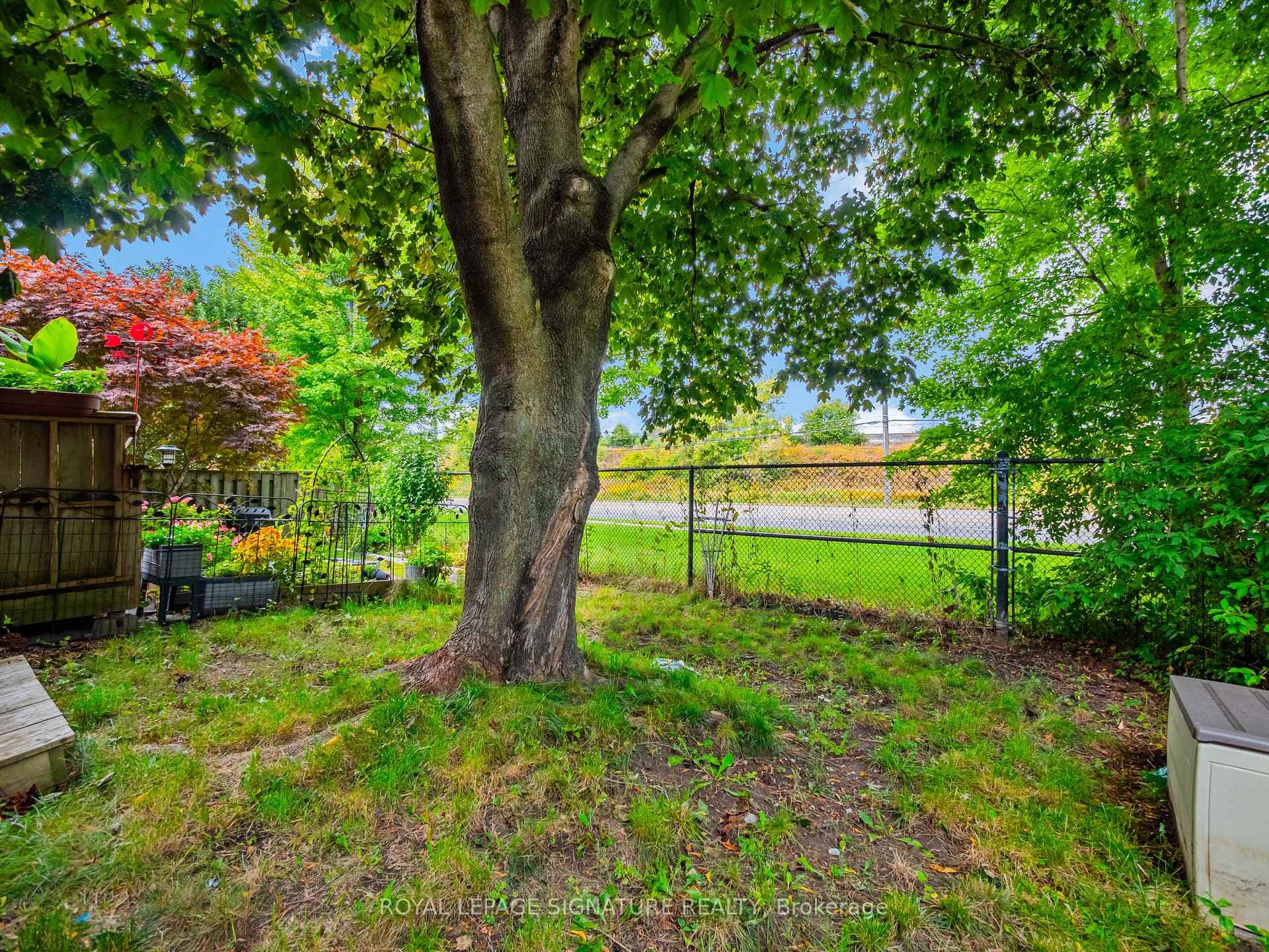 1120 Tanzer Court photo 40