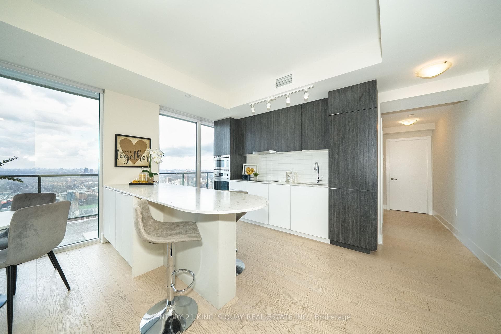 955 Bay Street Unit Ph5 photo 13