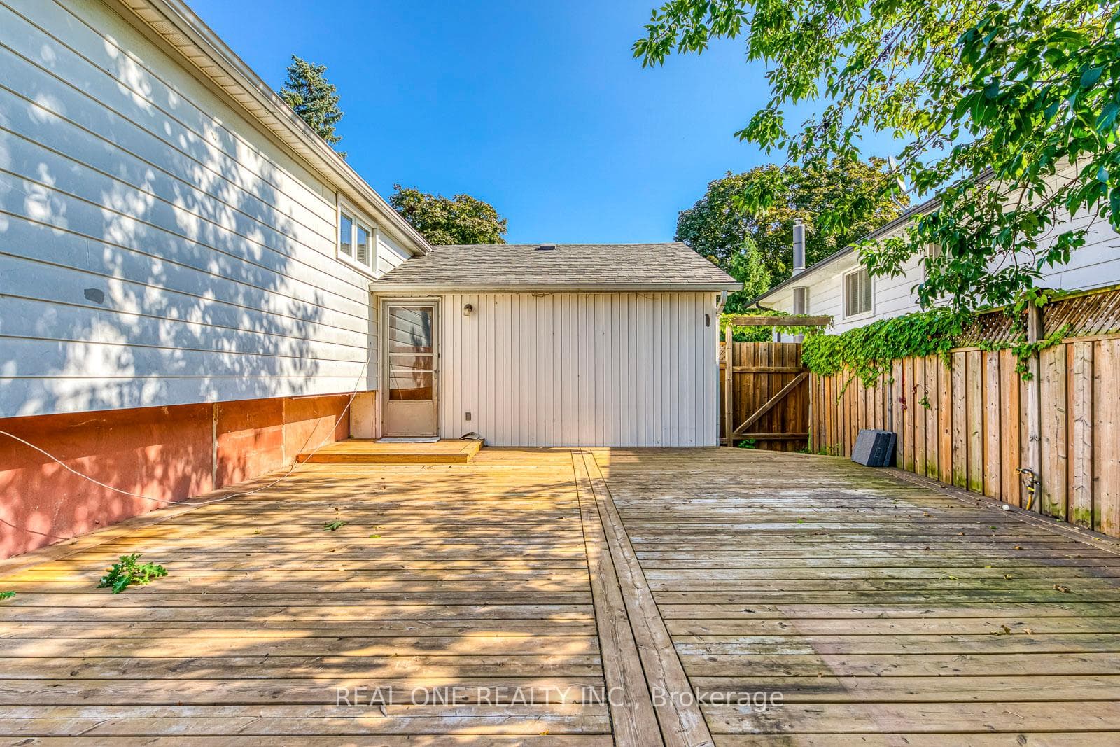 604 Bridle Wood photo 35