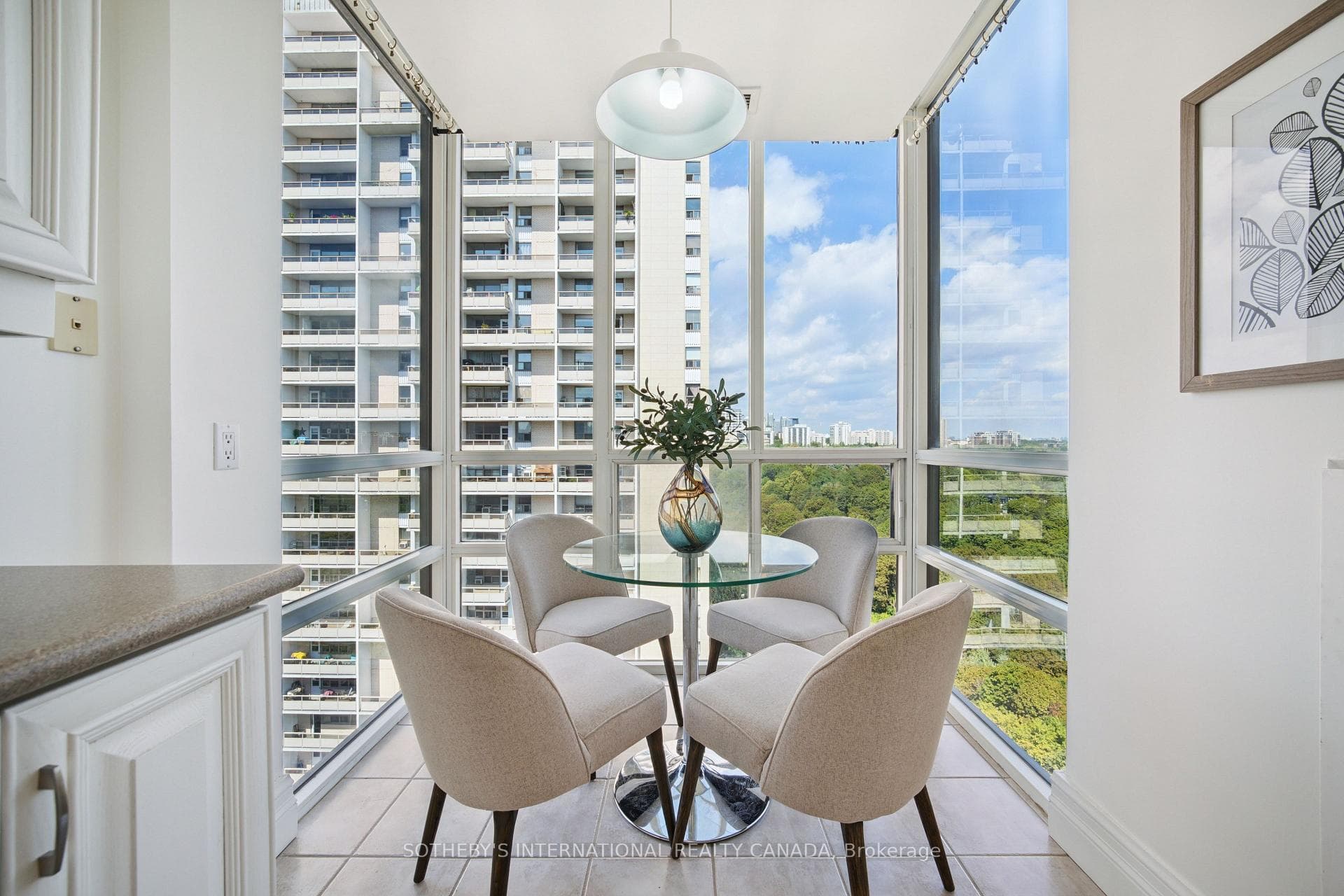 38 Avoca Avenue Unit LPH08 photo 16