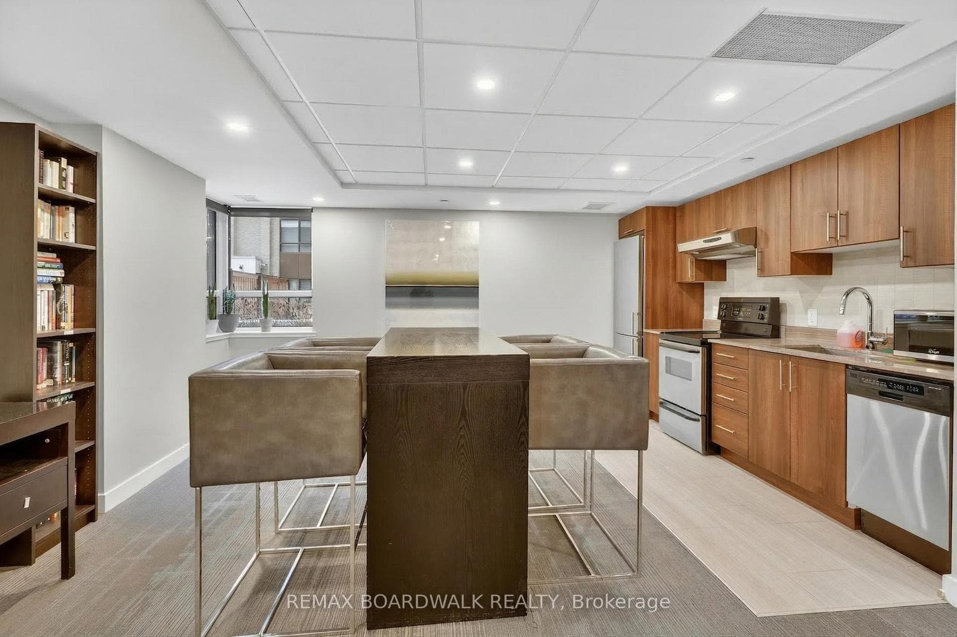 316 Bruyere Street Unit 116 photo 44