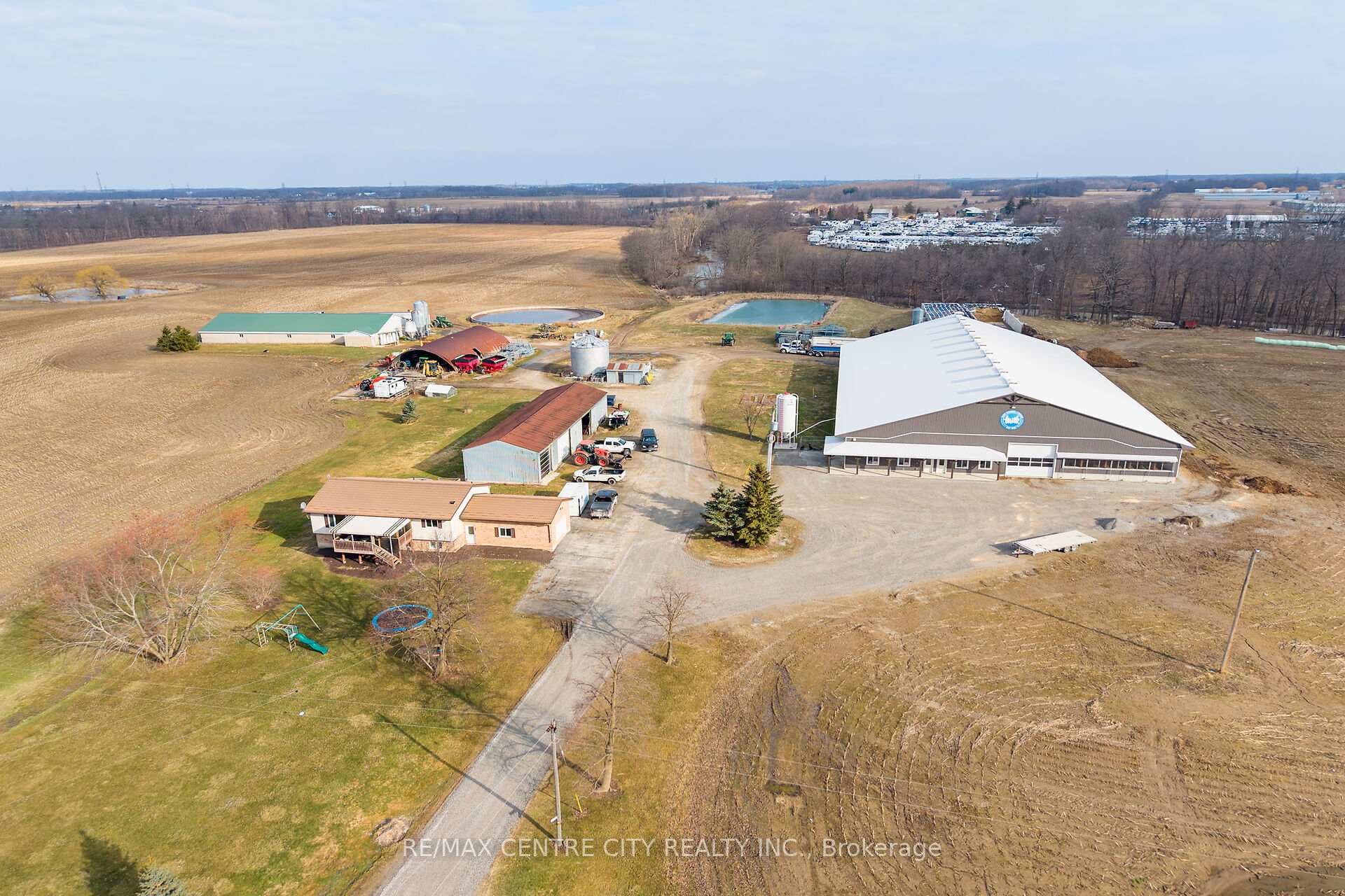 7645 Range Road 1 N/A photo 7