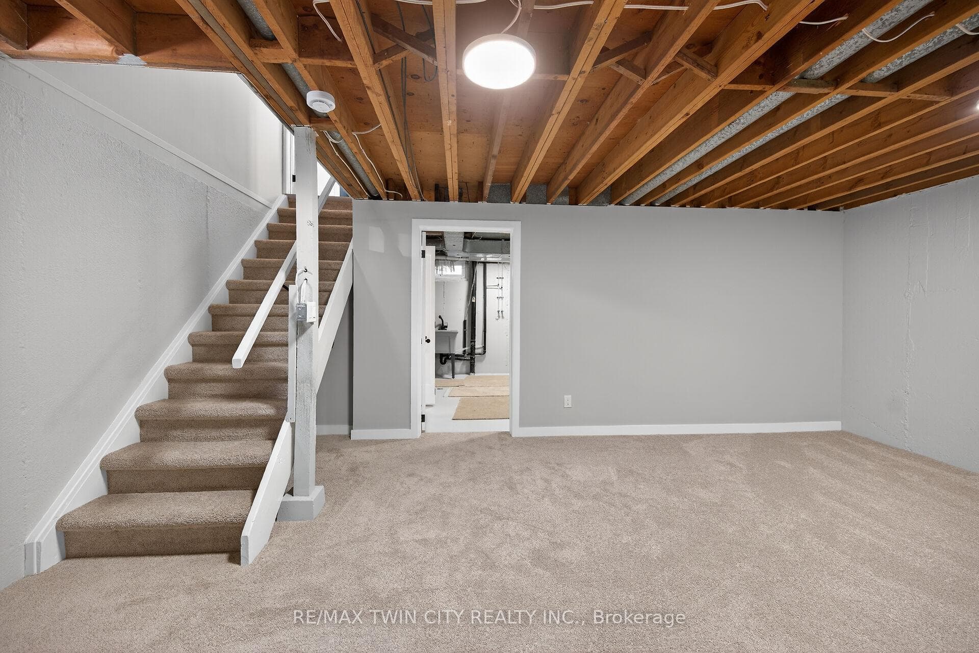 1418 Pineview Court photo 39