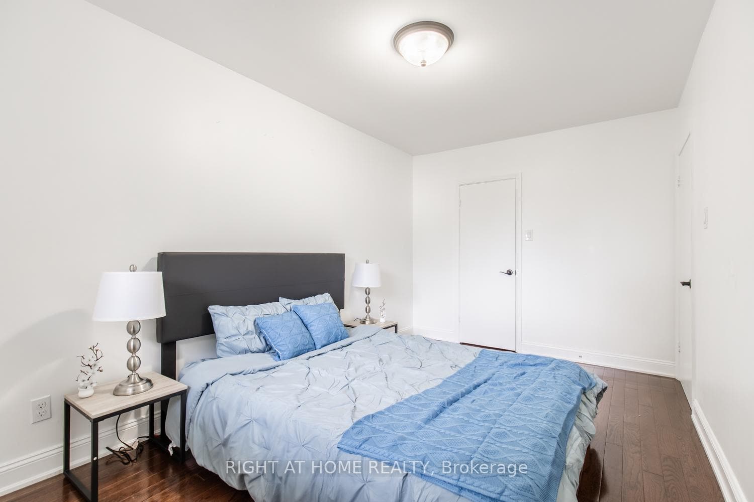 12 Murellen Crescent photo 18
