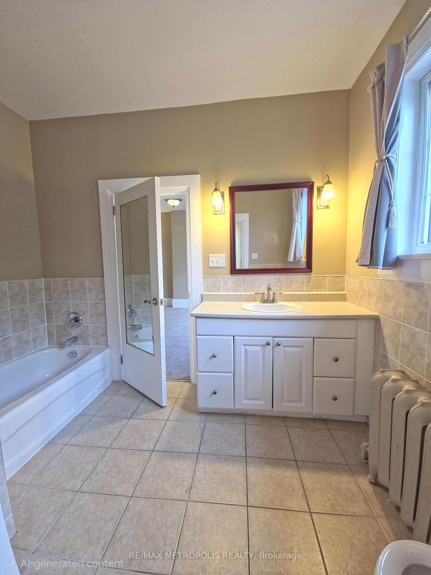 1110 Simcoe Street Unit Upper #2 photo 9