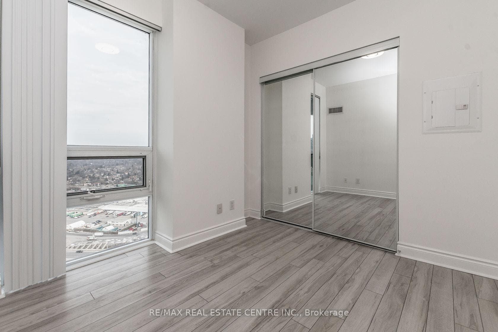16 Brookers Lane Unit 3601 photo 20