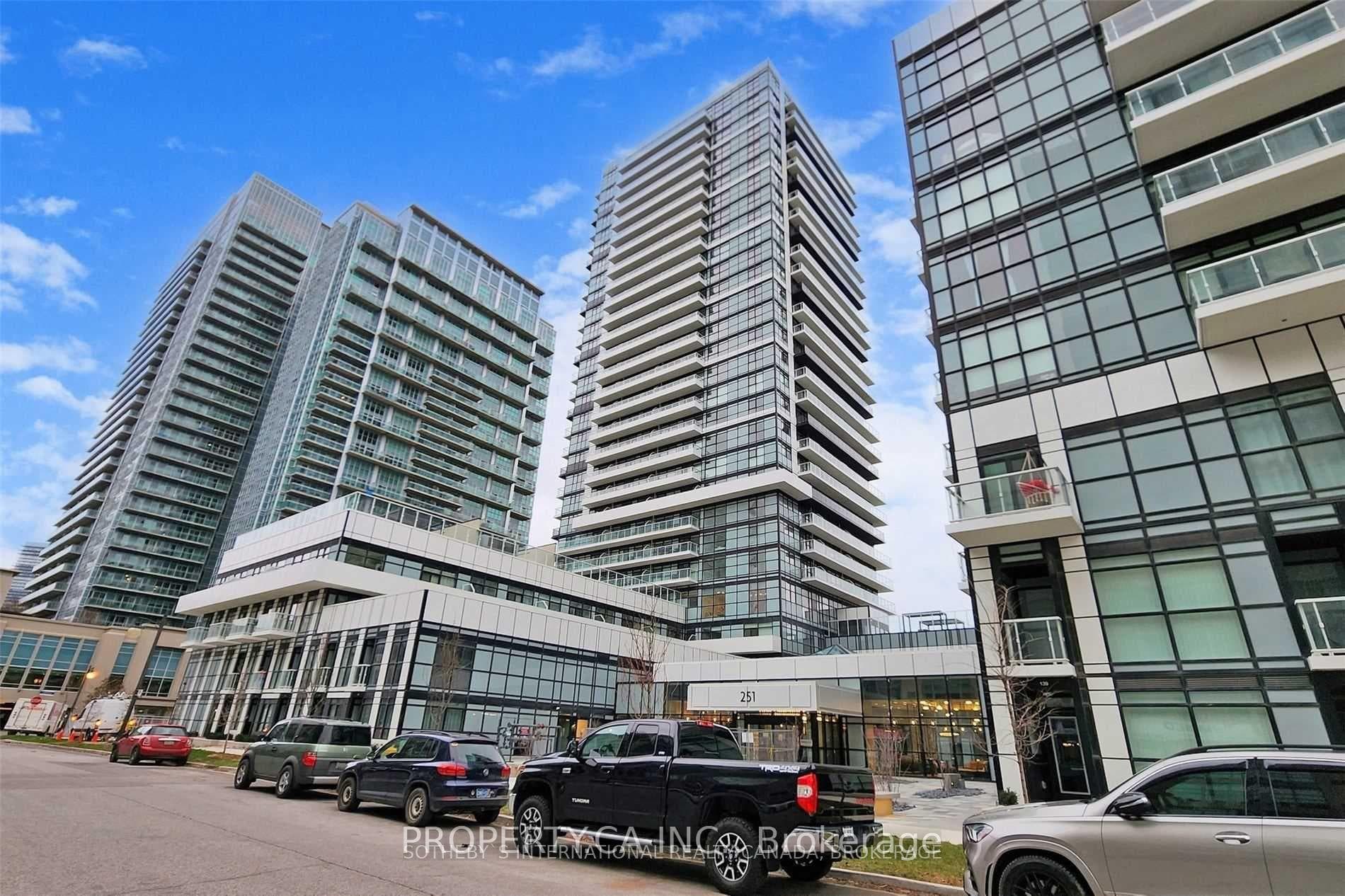 251 Manitoba Street Unit 1801 photo 1