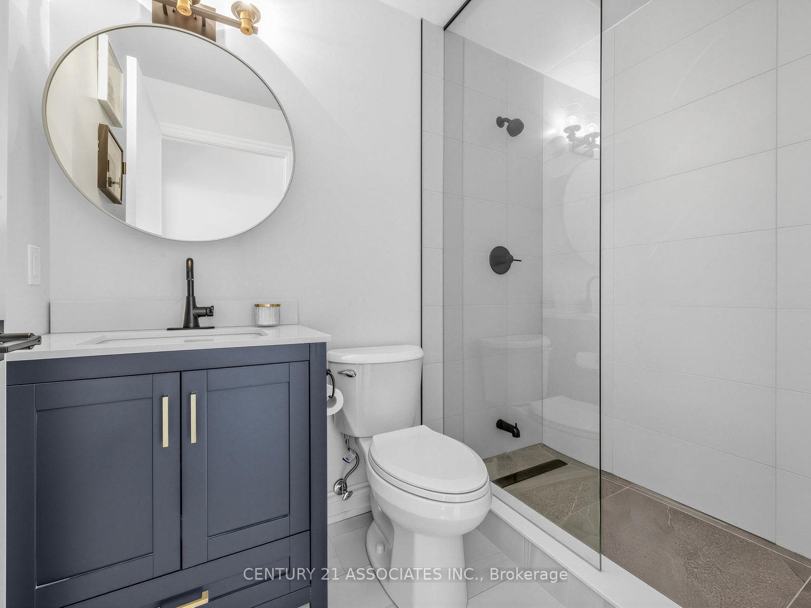 1359 Rathburn Road Unit 705 photo 10
