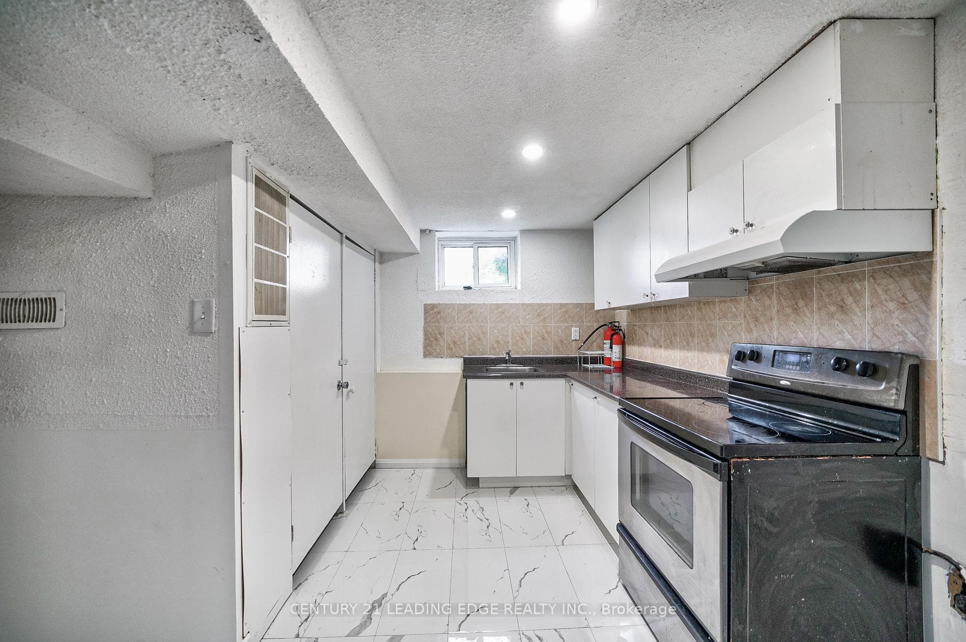 701 PHILLIP MURRAY Avenue photo 38