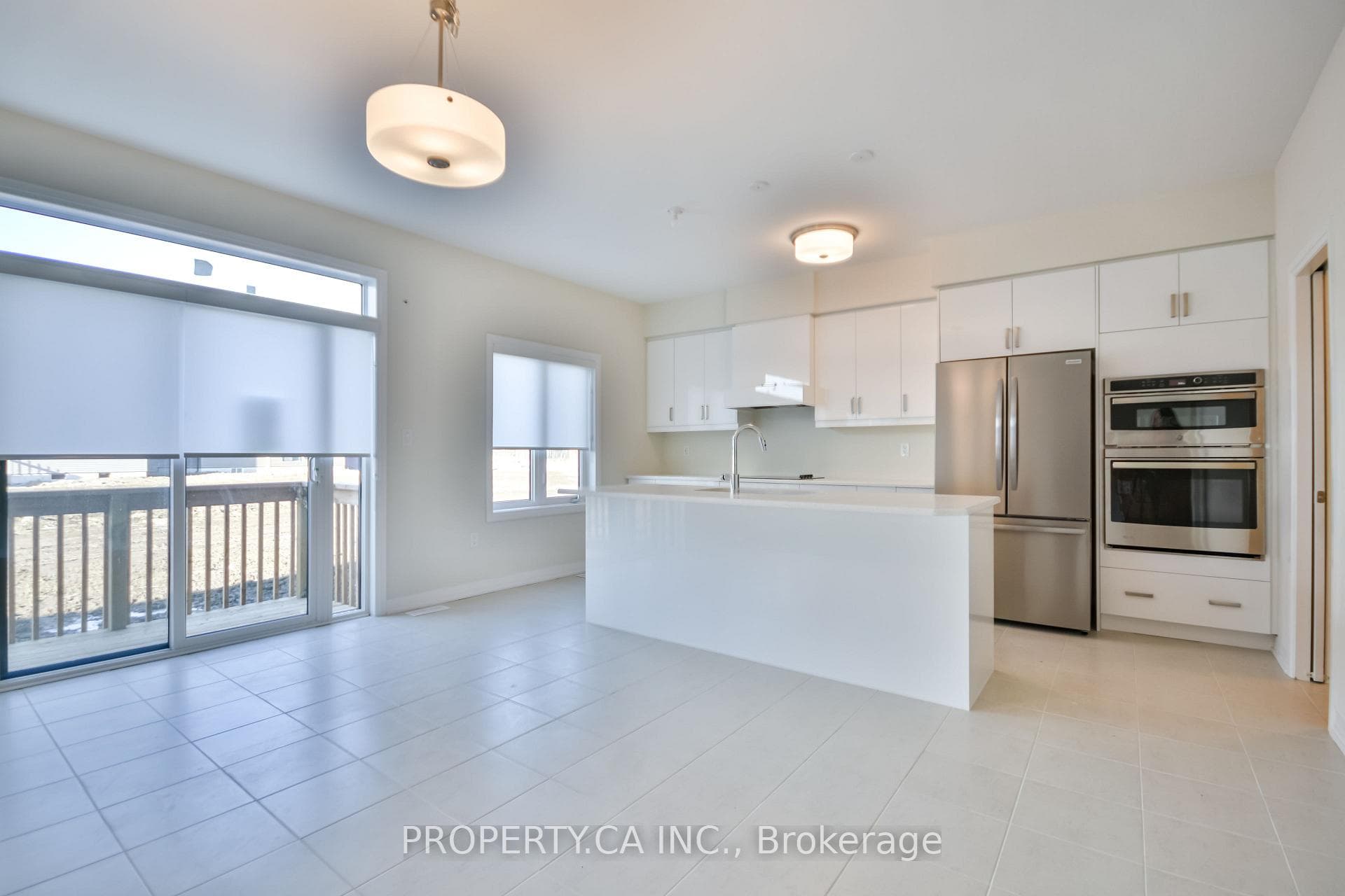 3152 Searidge Street photo 13