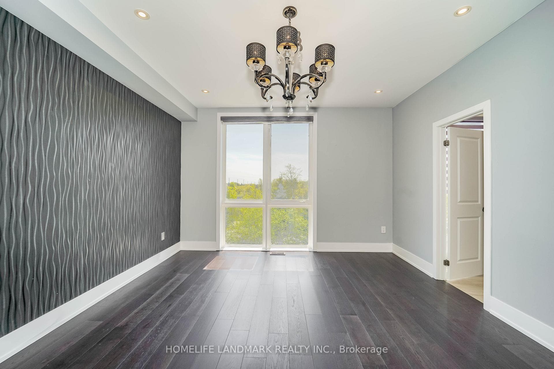 8 Crestridge Drive photo 7