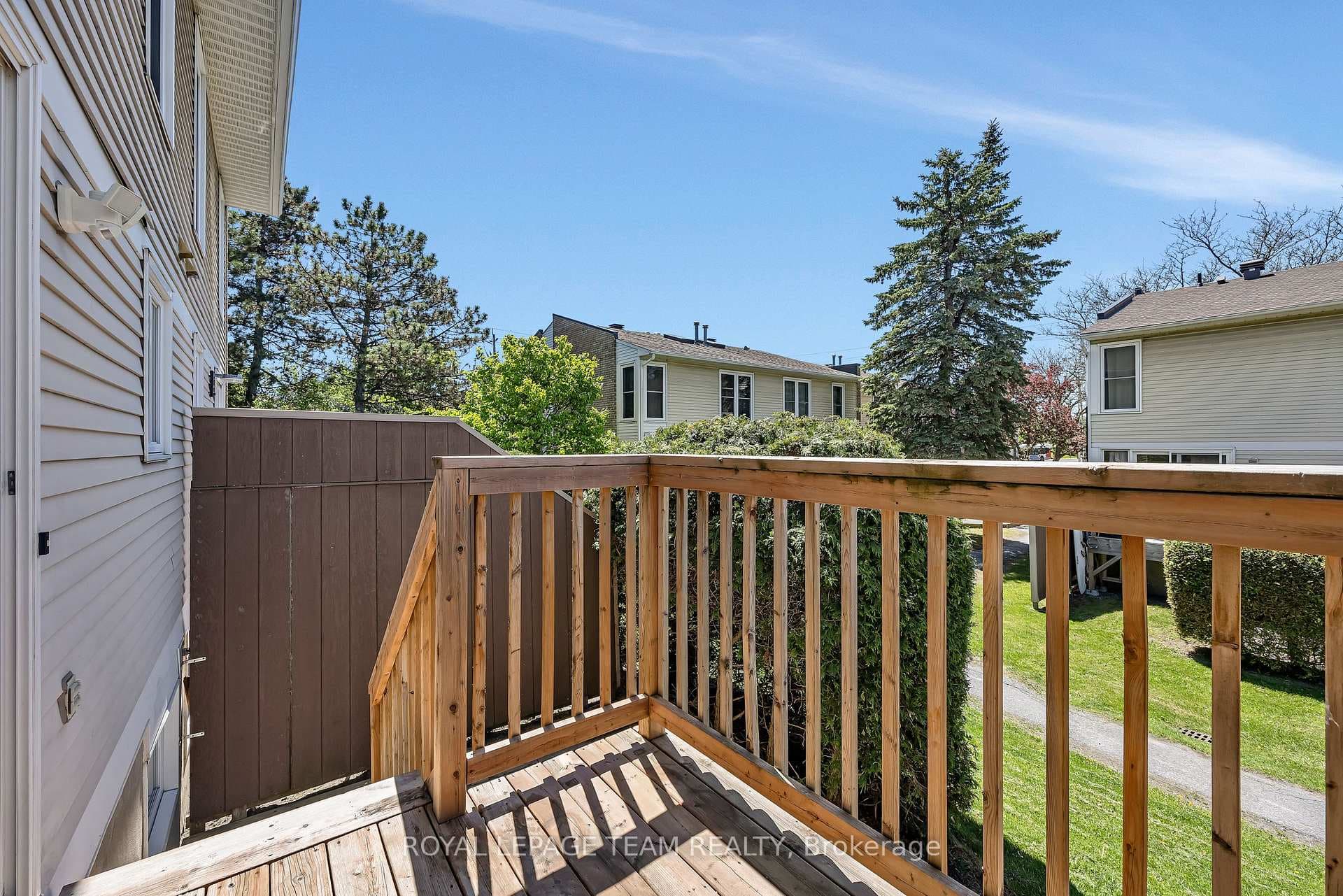 276 Dalehurst Drive Unit C photo 34