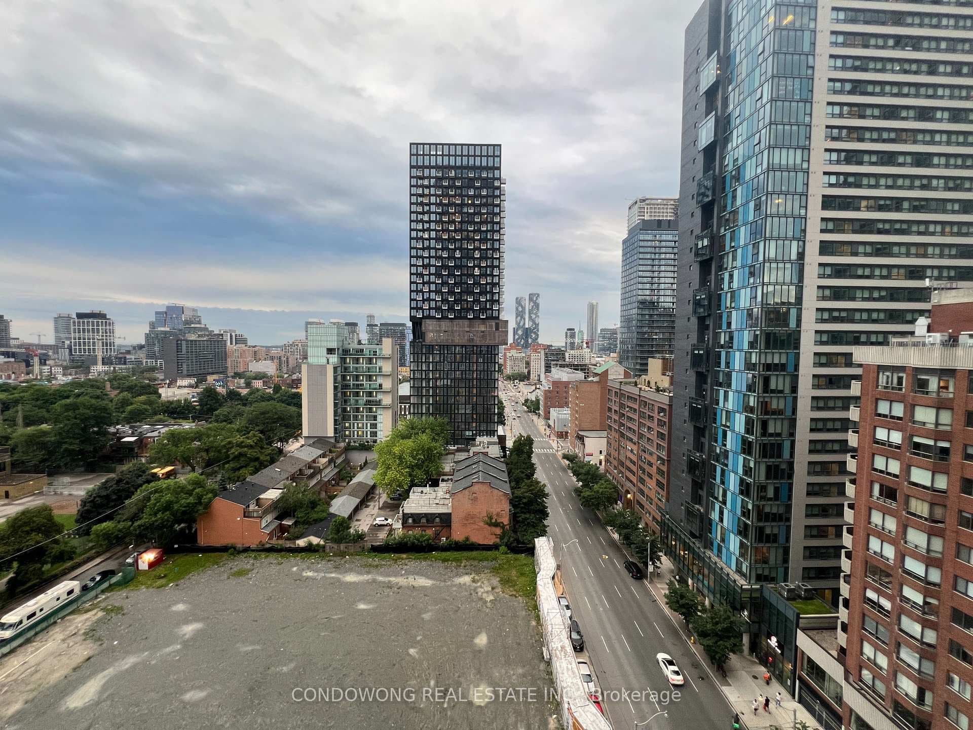 181 Dundas Street Unit 1509 photo 16