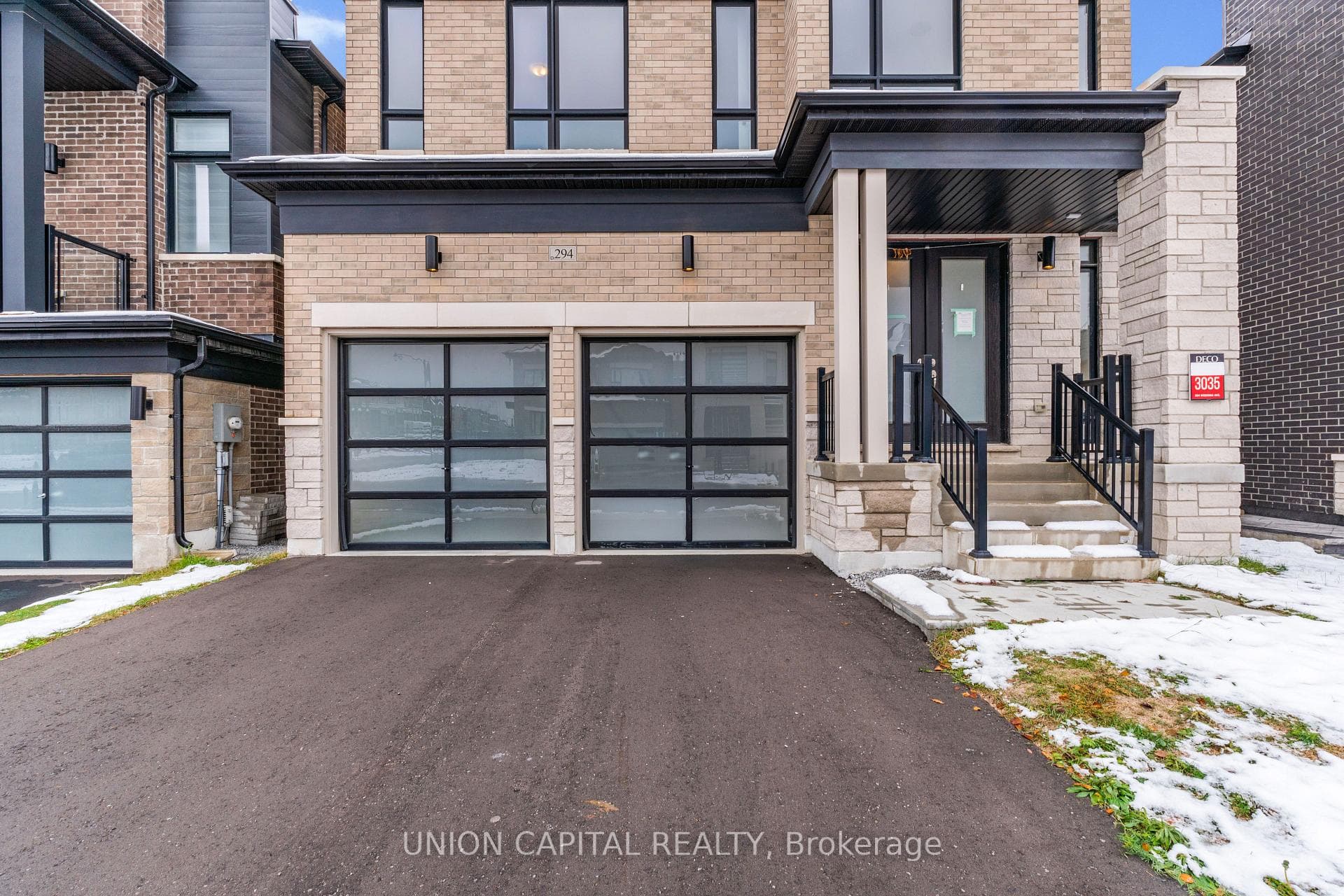 294 Wesmina Avenue photo 2