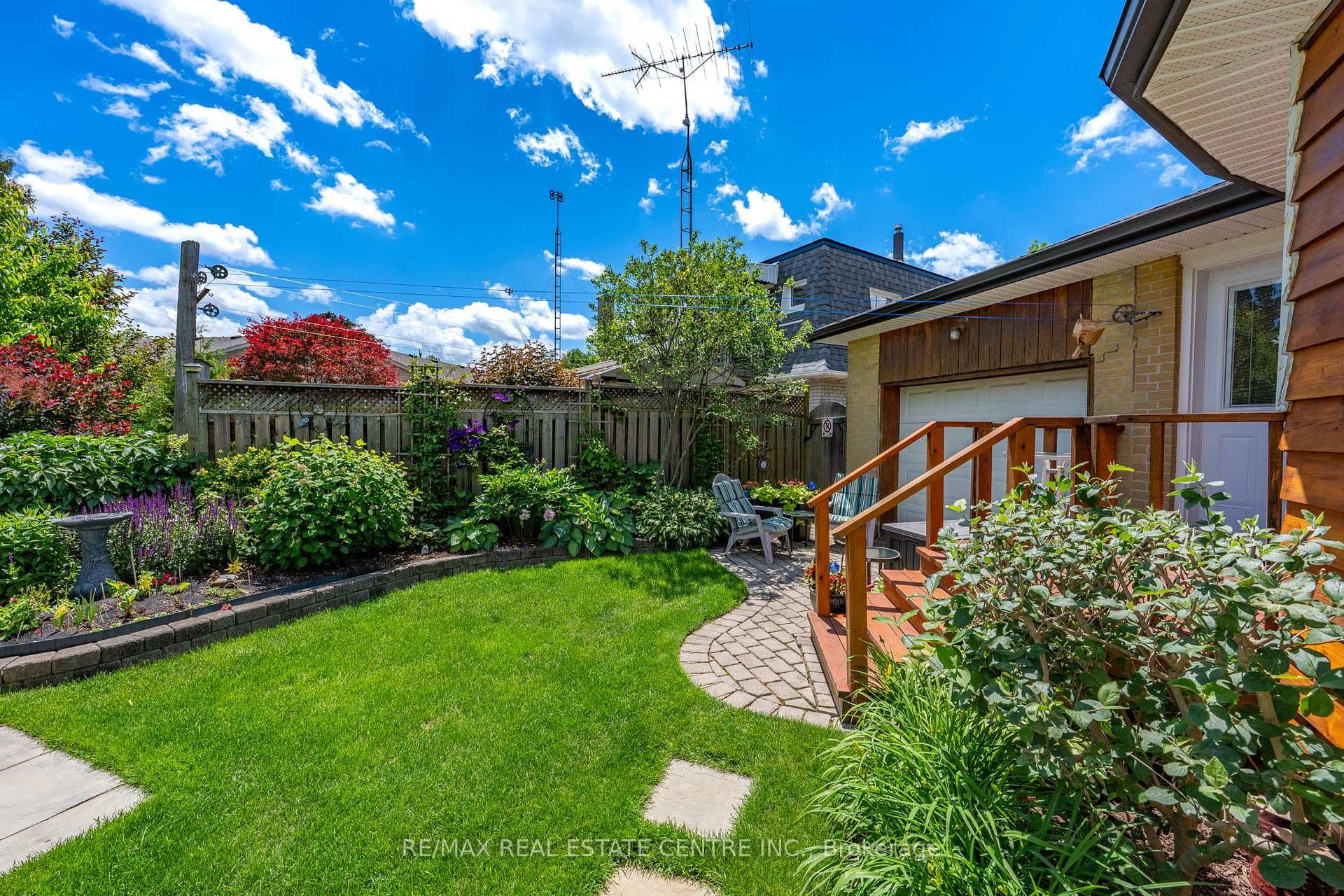 5 Hale Drive photo 39
