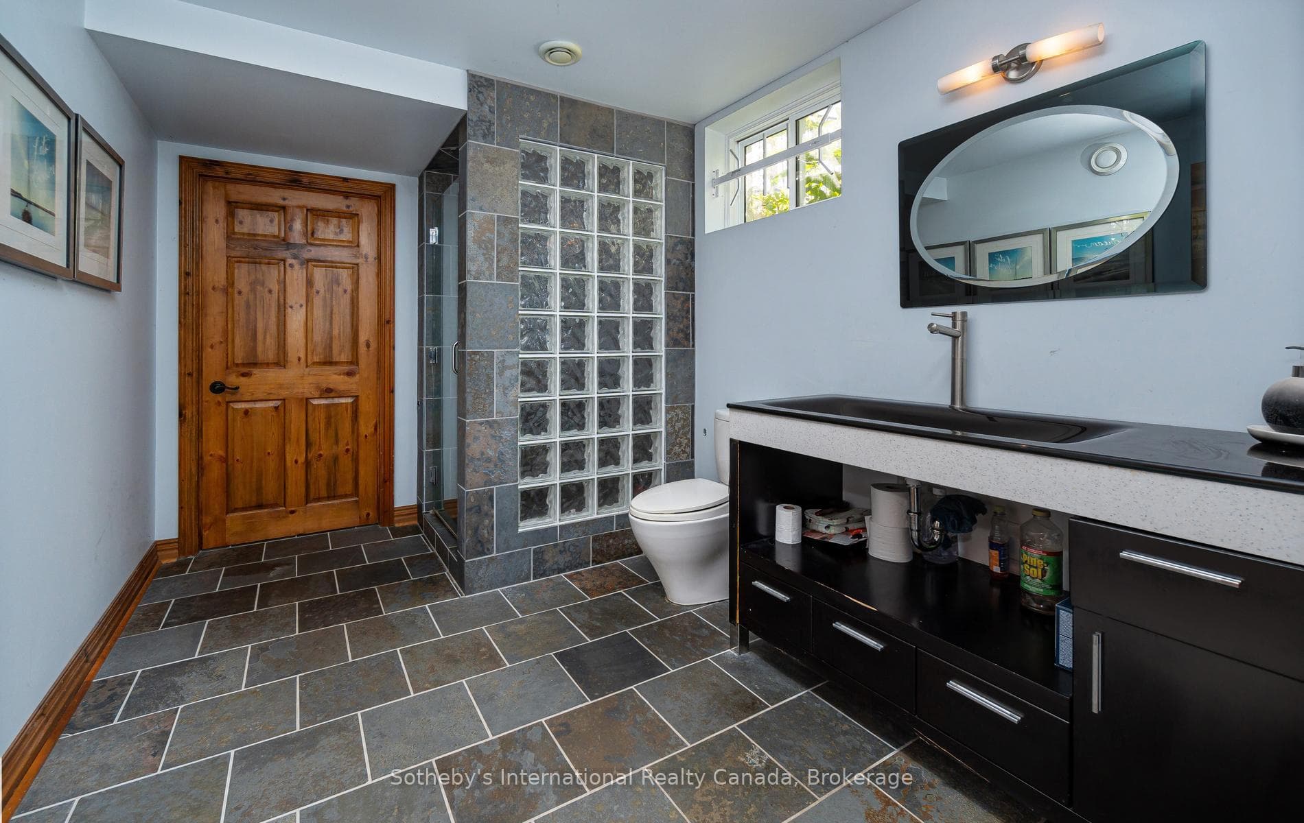 203 SKI HILL Road photo 38