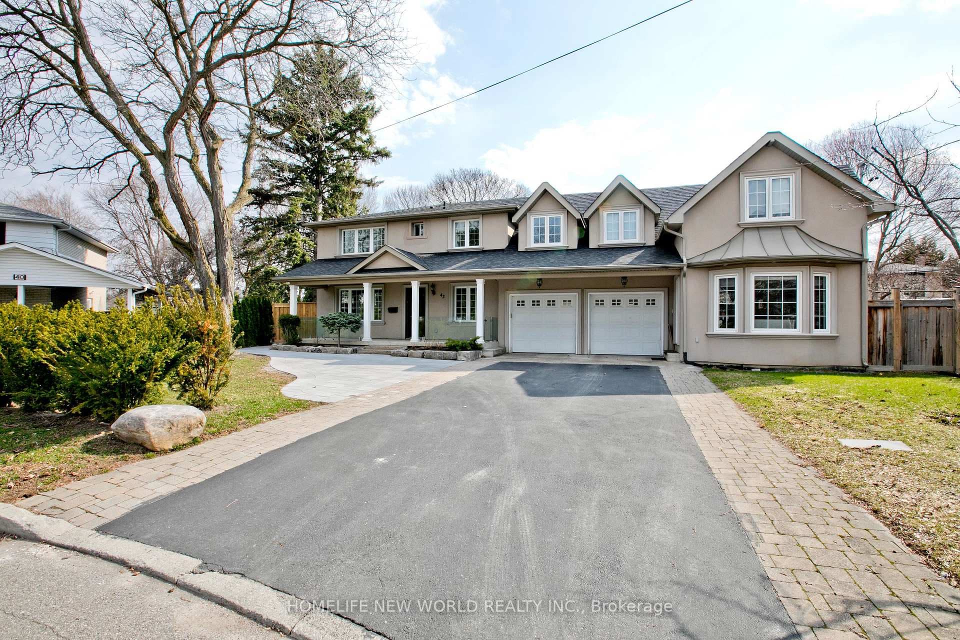 42 Kingland Crescent Unit A photo 1