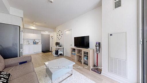 38 Forest Manor Road Unit 416 photo 12