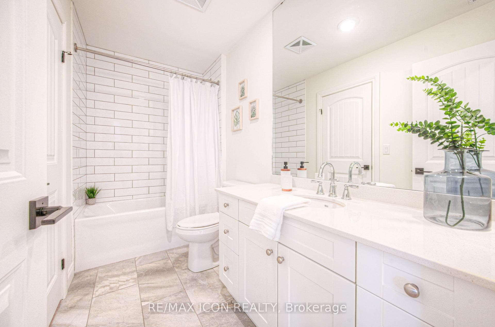 112 Union Street Unit B301 photo 21