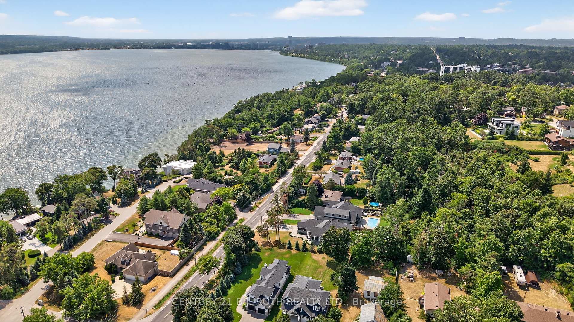 300 Shanty Bay Road photo 48