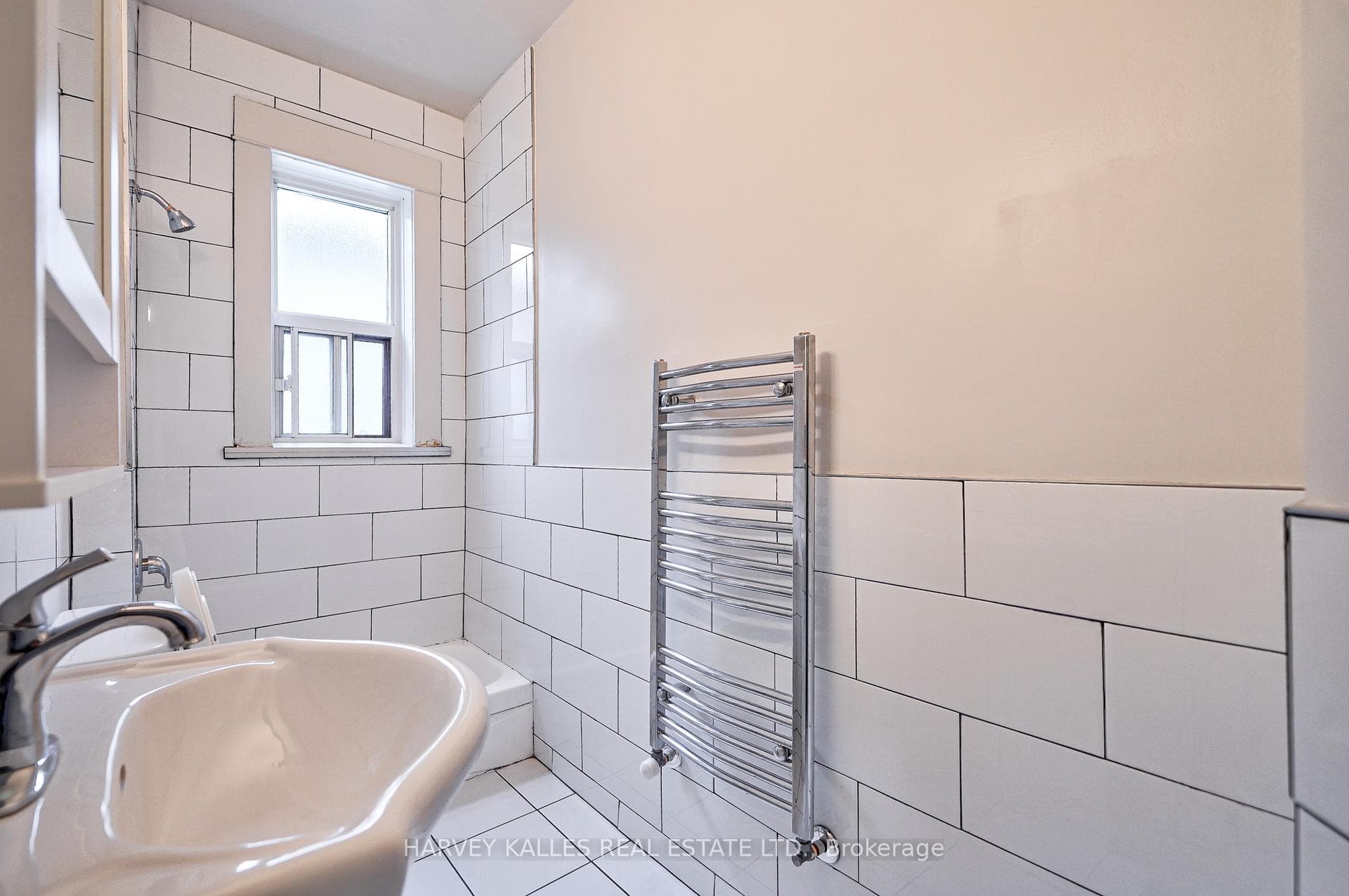1074 St Clair Avenue Unit 4 photo 21