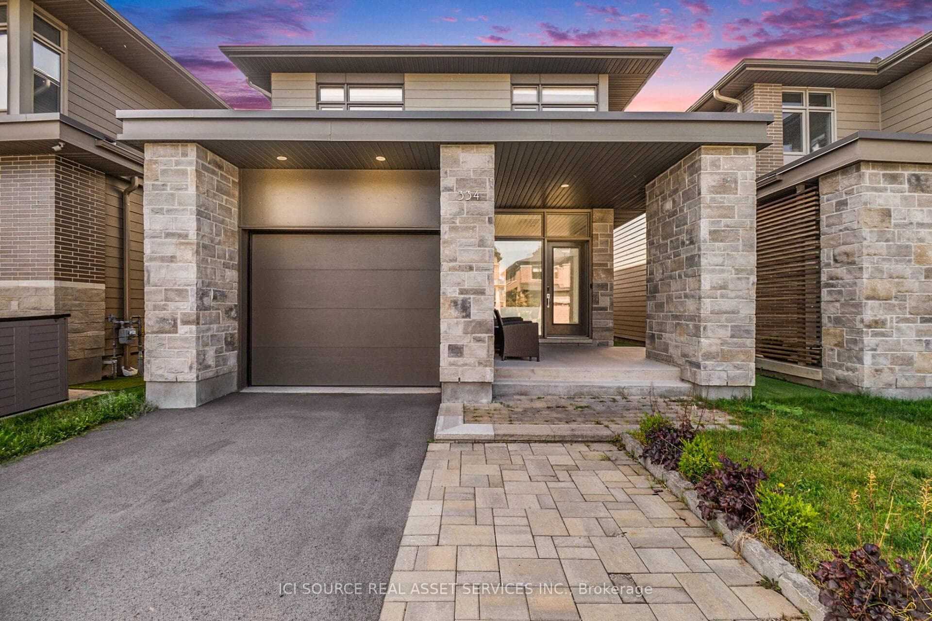 334 Lysander Place photo 2