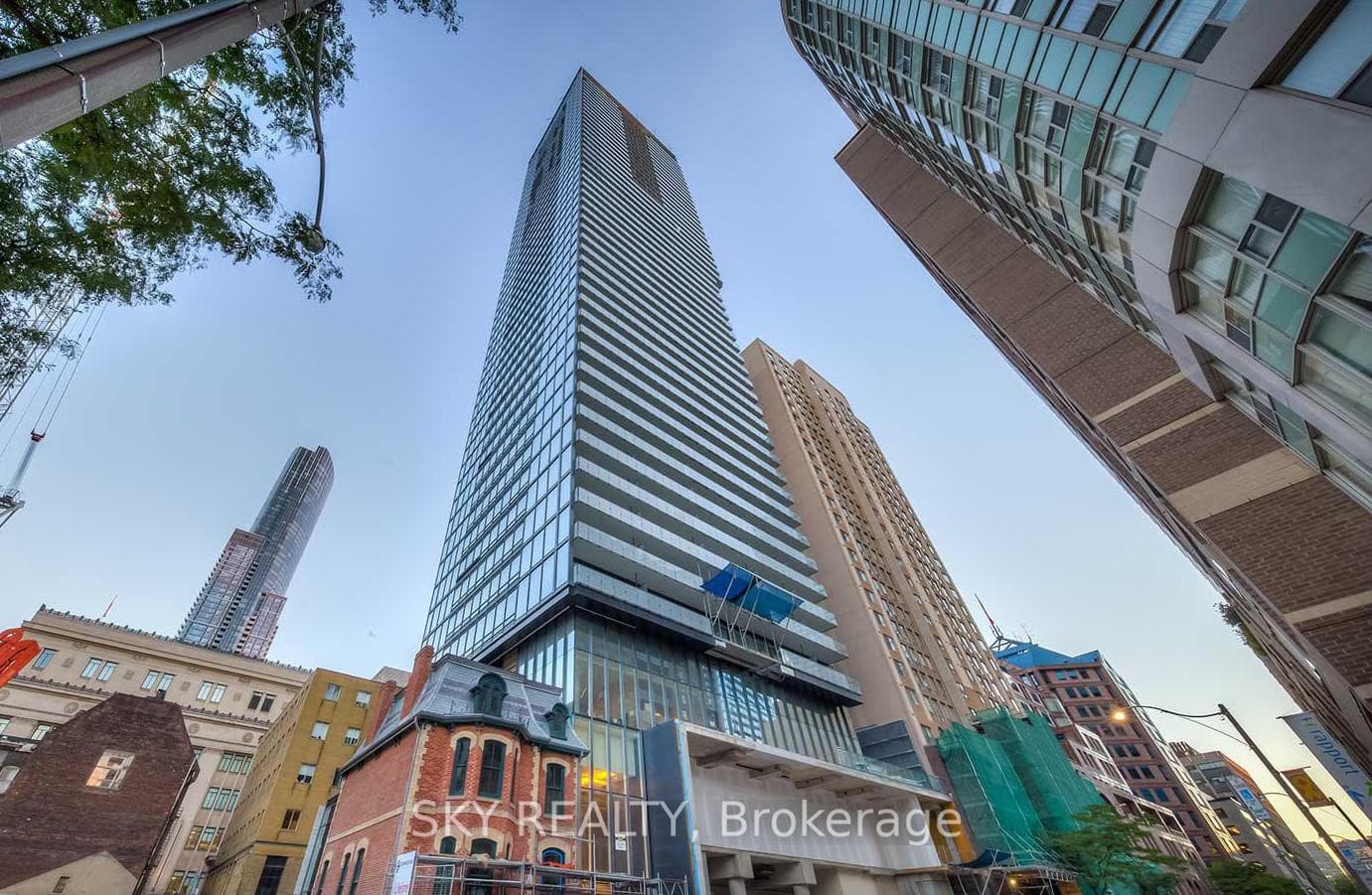 15 Grenville Street Unit 4805 photo 1