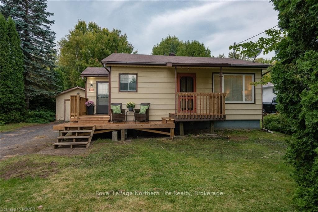 120 SWALE Street photo 2