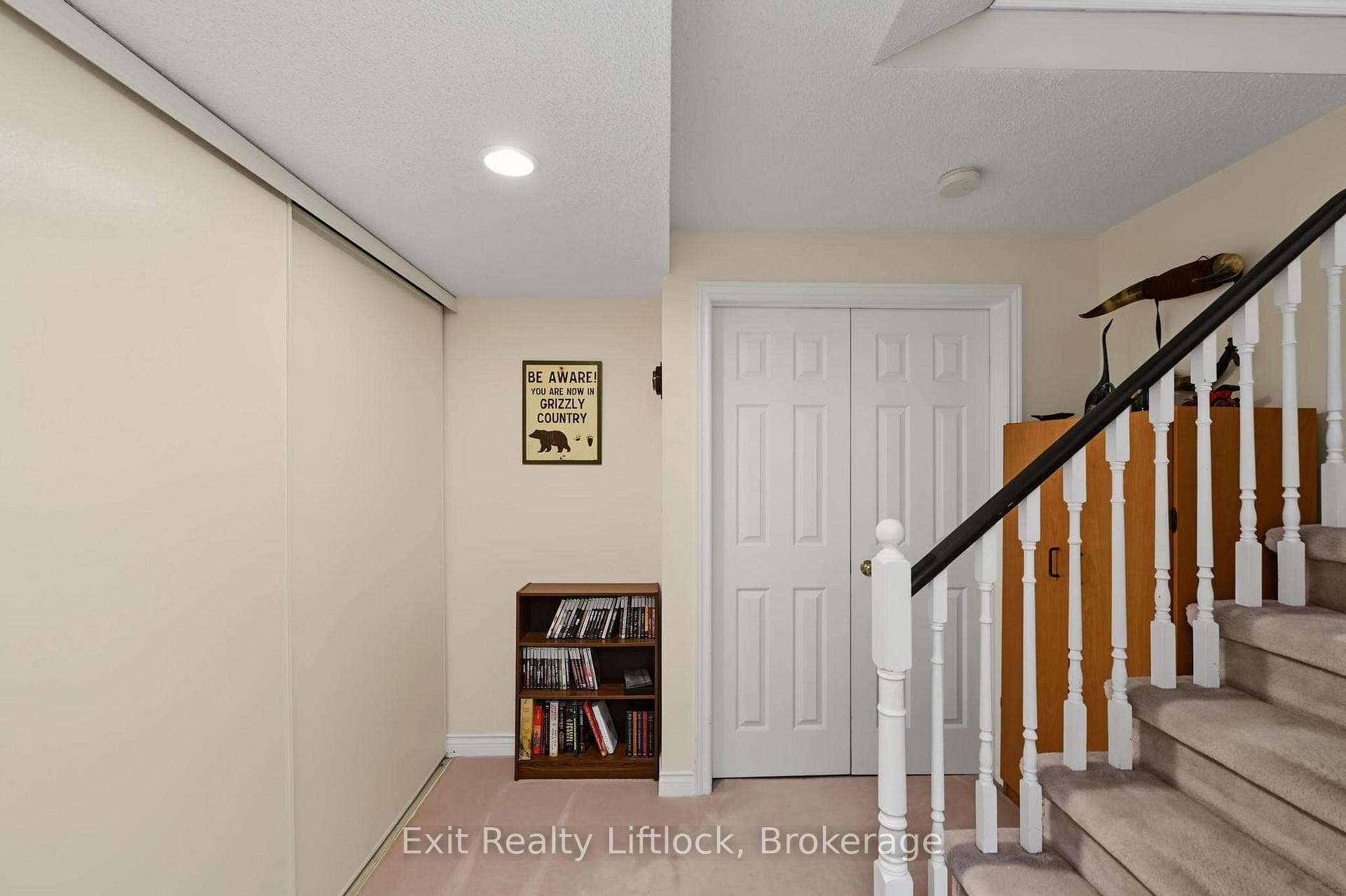 2522 Marsdale Drive photo 21