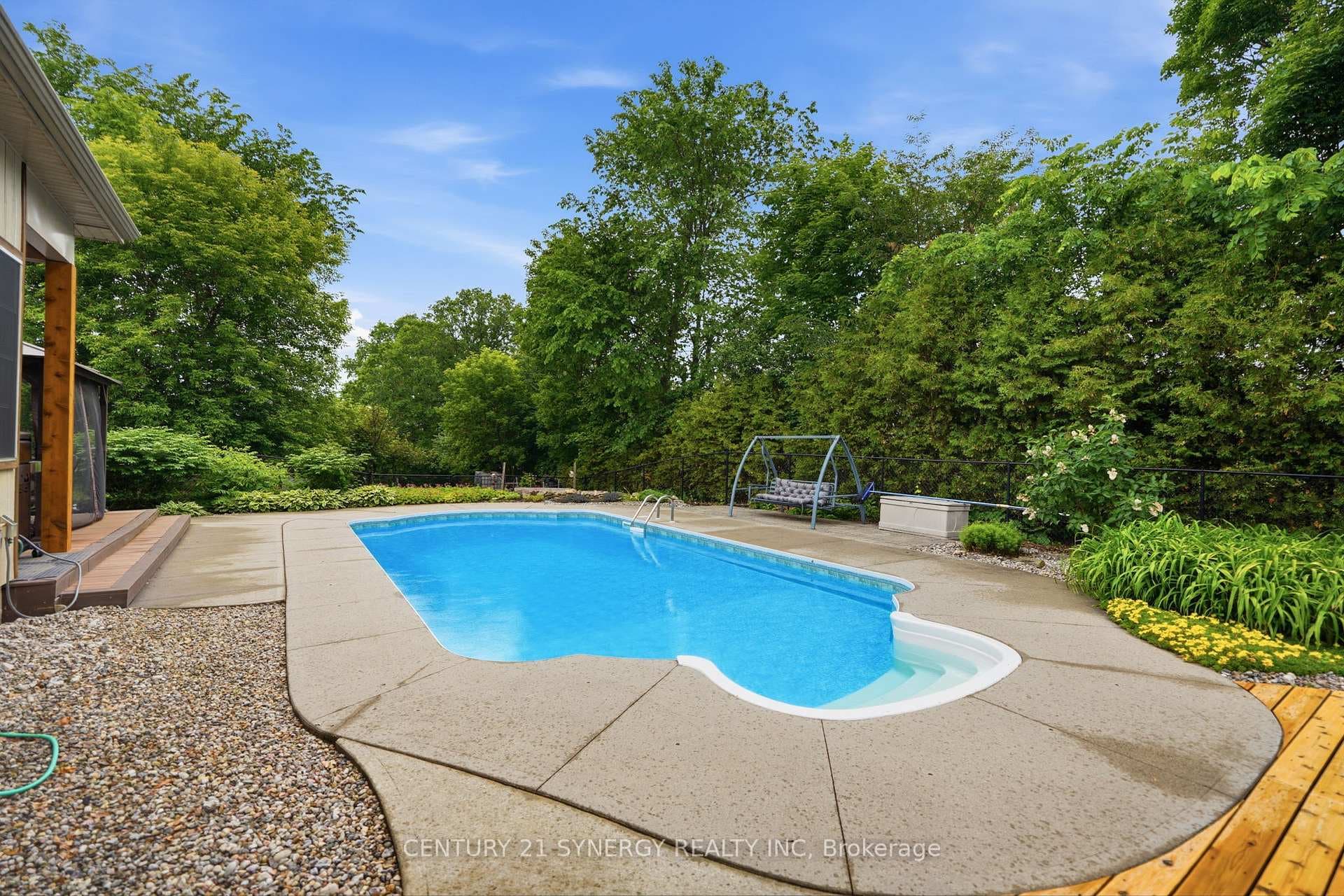 Outdoor Inground Pool