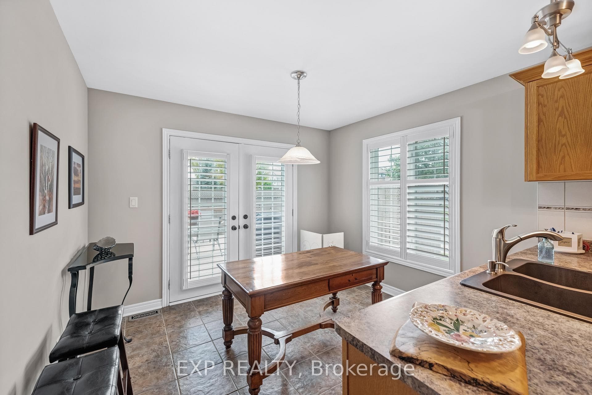 17 Flynn Avenue photo 13