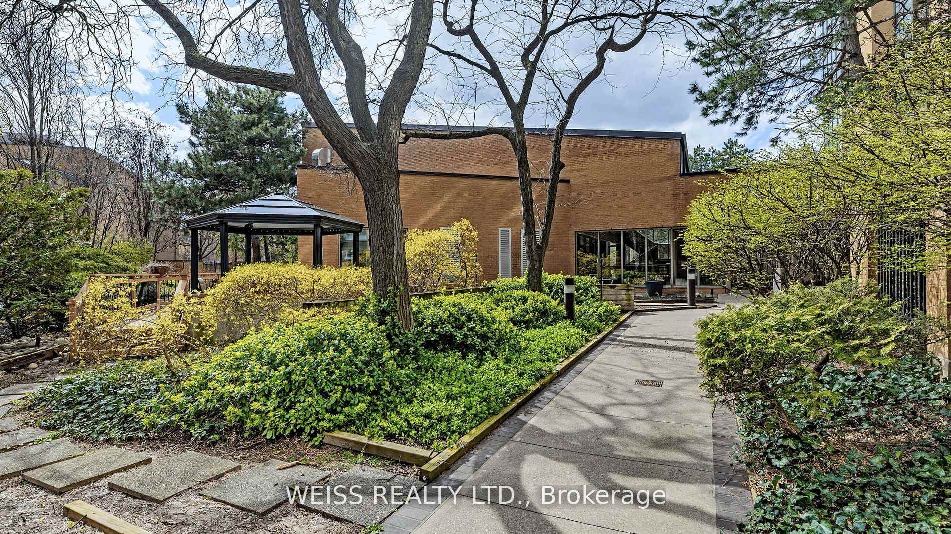 131 Beecroft Road Unit 505 photo 39