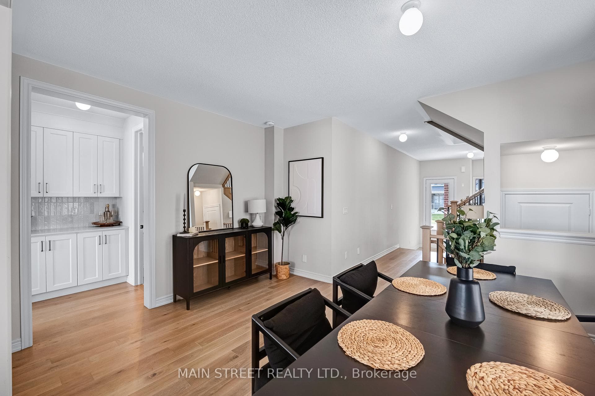 15 Ainslie Hill Crescent photo 23