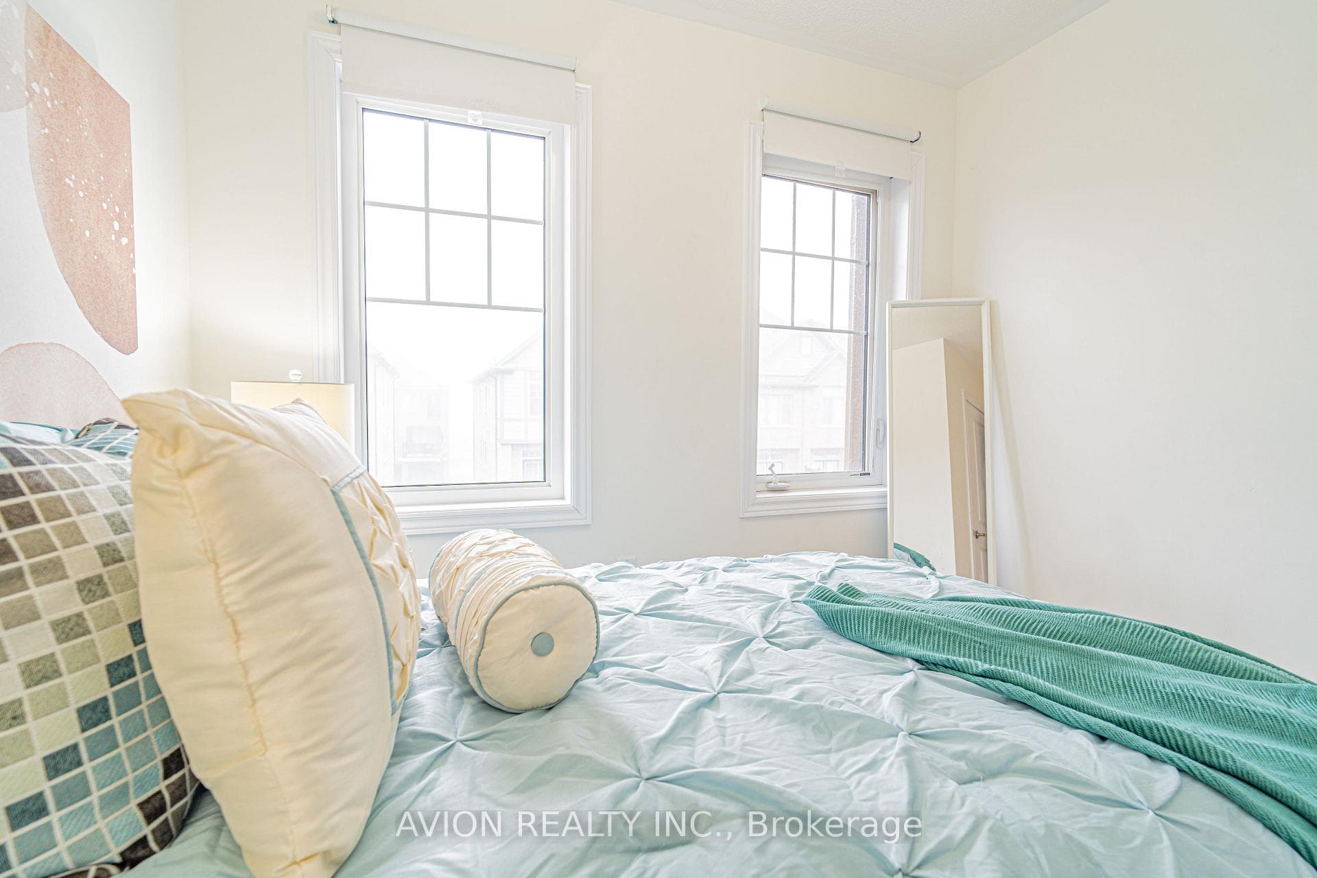 120 Frederick Wilson Avenue photo 24