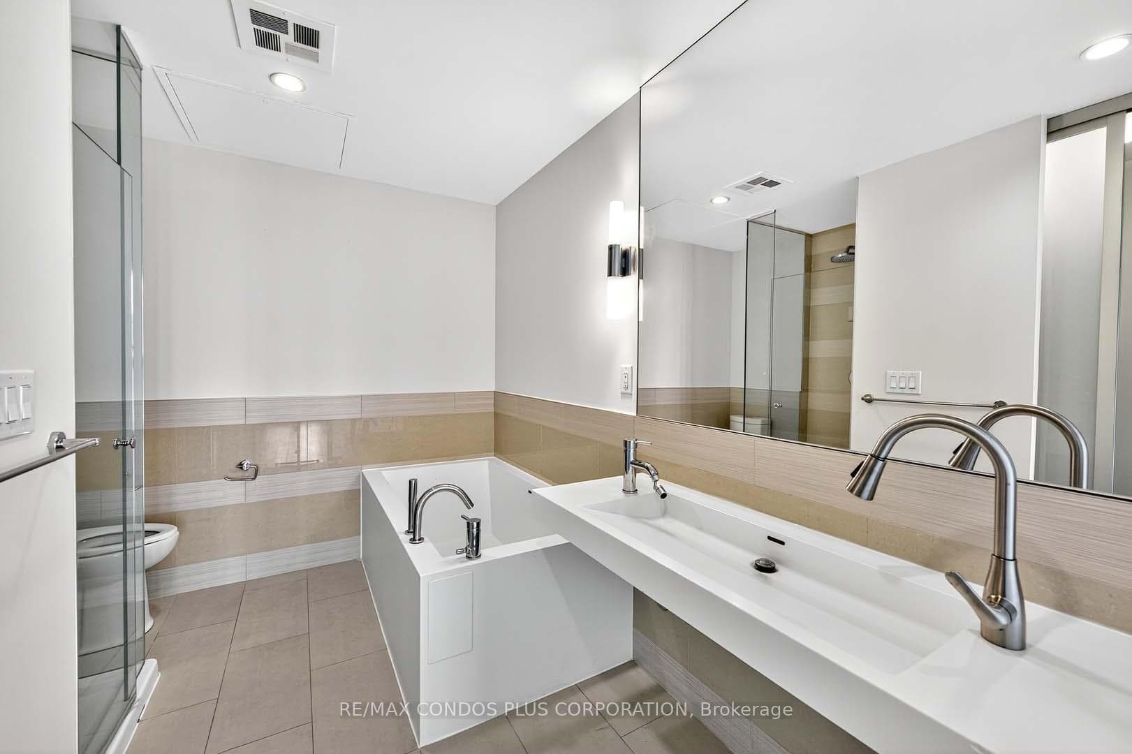 390 Cherry Street Unit 207 photo 21